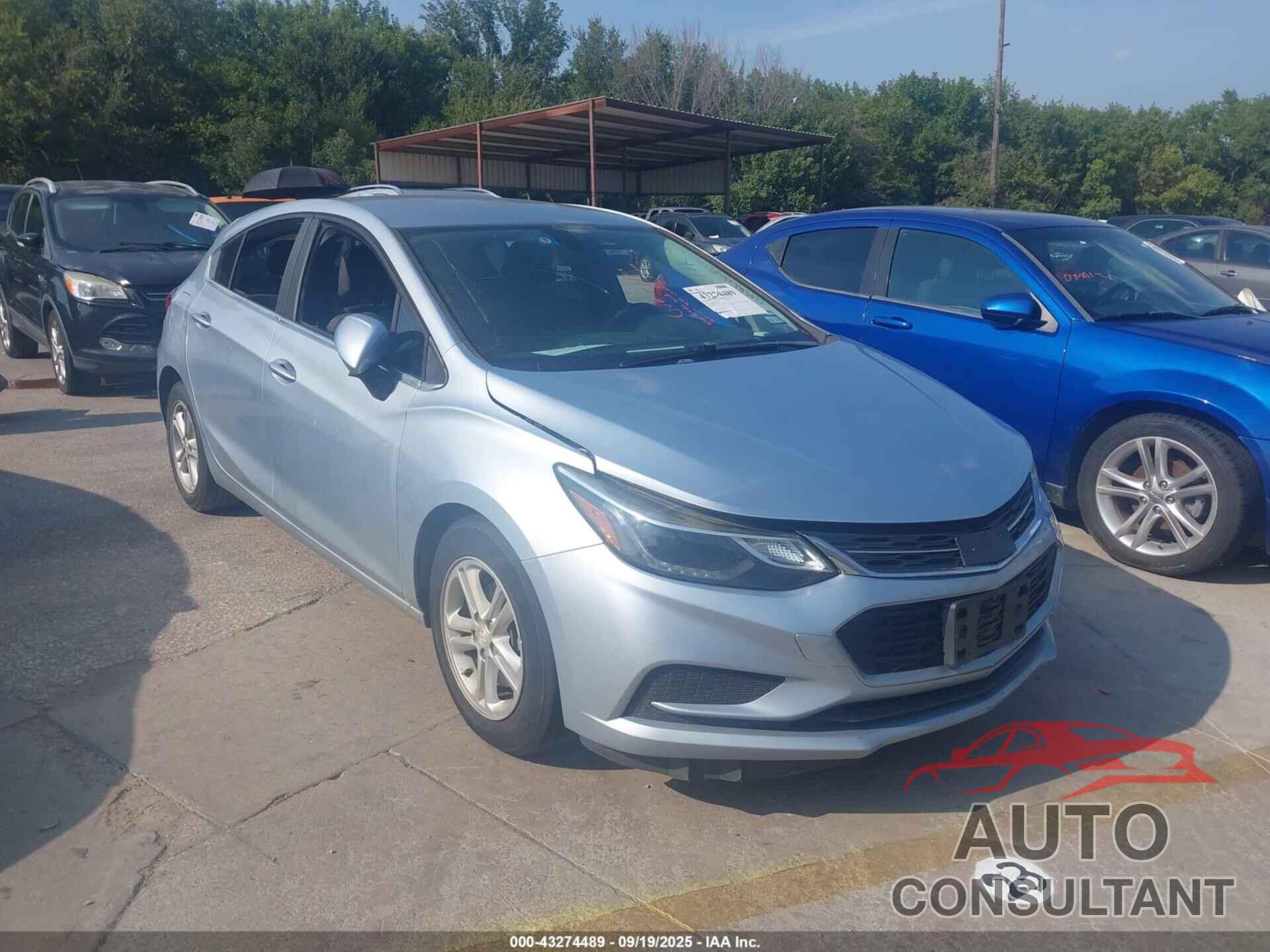 CHEVROLET CRUZE 2017 - 3G1BE6SM6HS598928