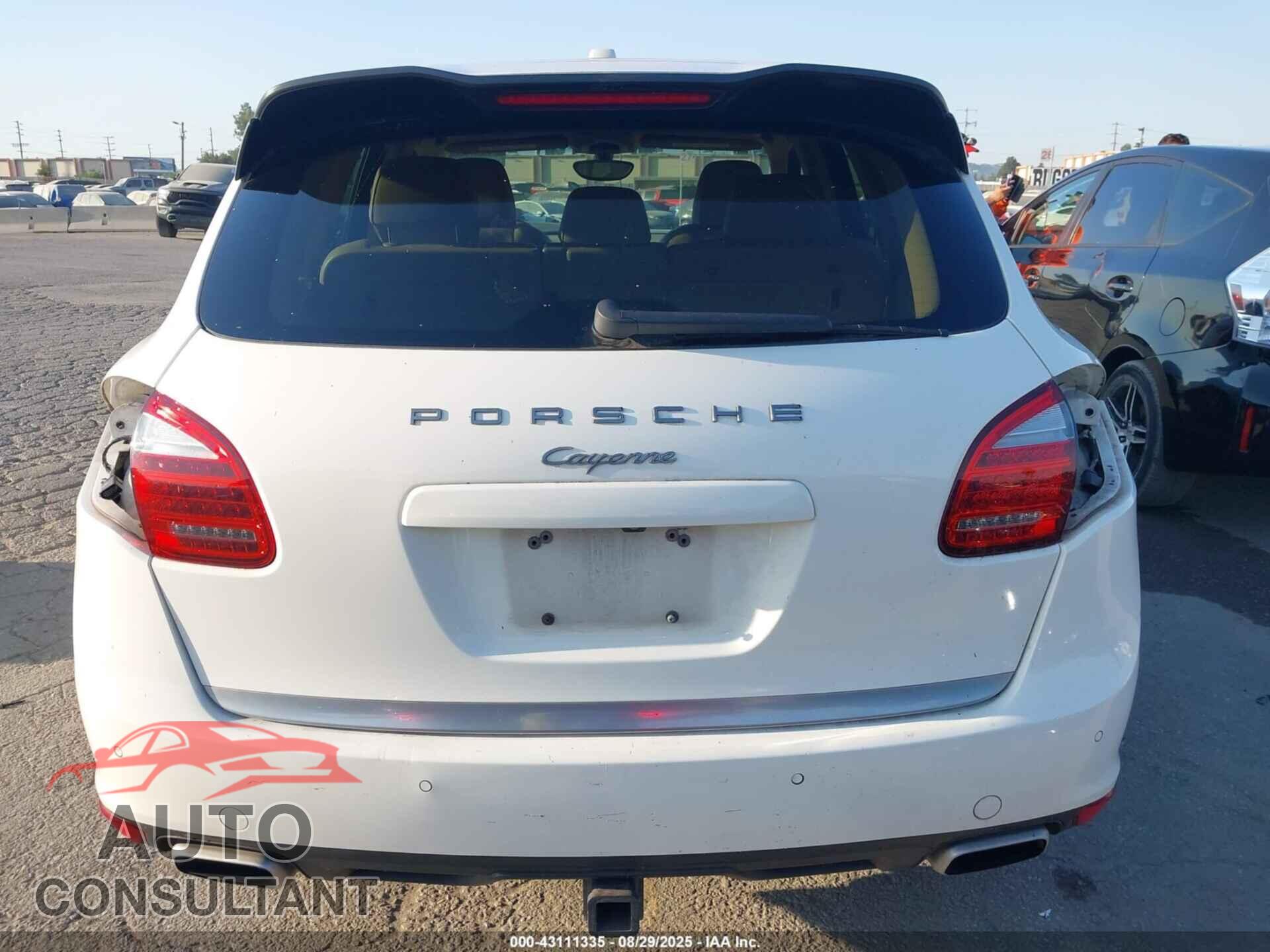 PORSCHE CAYENNE 2011 - WP1AA2A22BLA03981