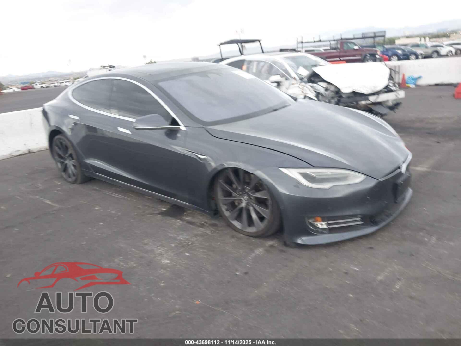 TESLA MODEL S 2018 - 5YJSA1E28JF295065