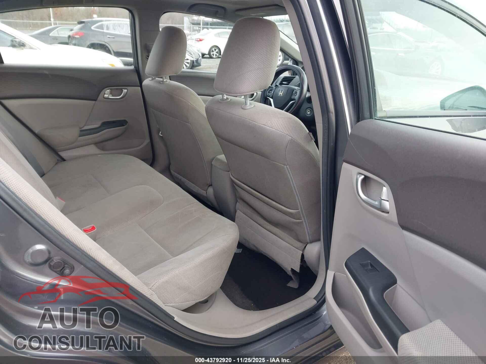 HONDA CIVIC 2012 - 2HGFB2F80CH329795