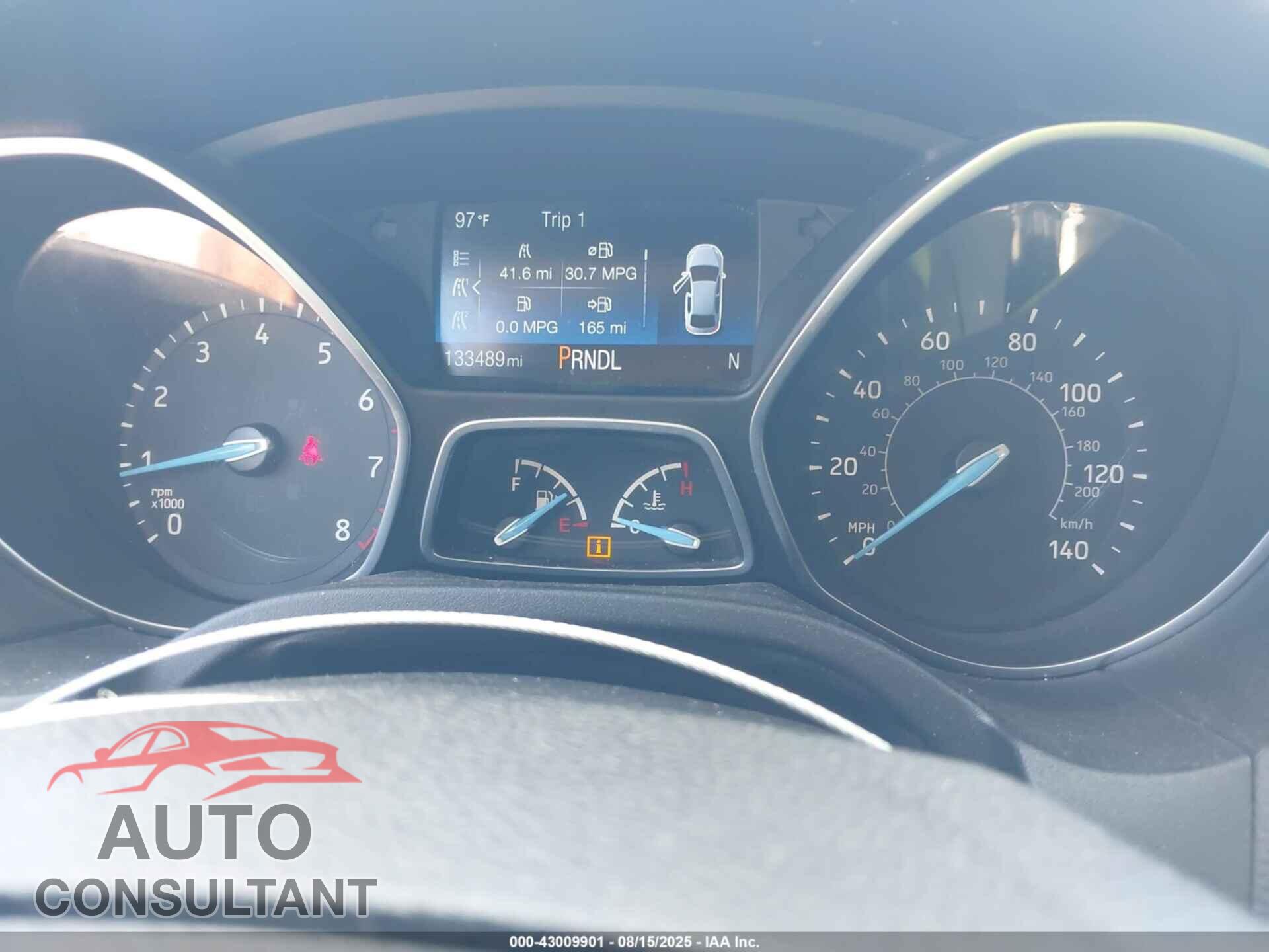 FORD FOCUS 2018 - 1FADP3K21JL262029