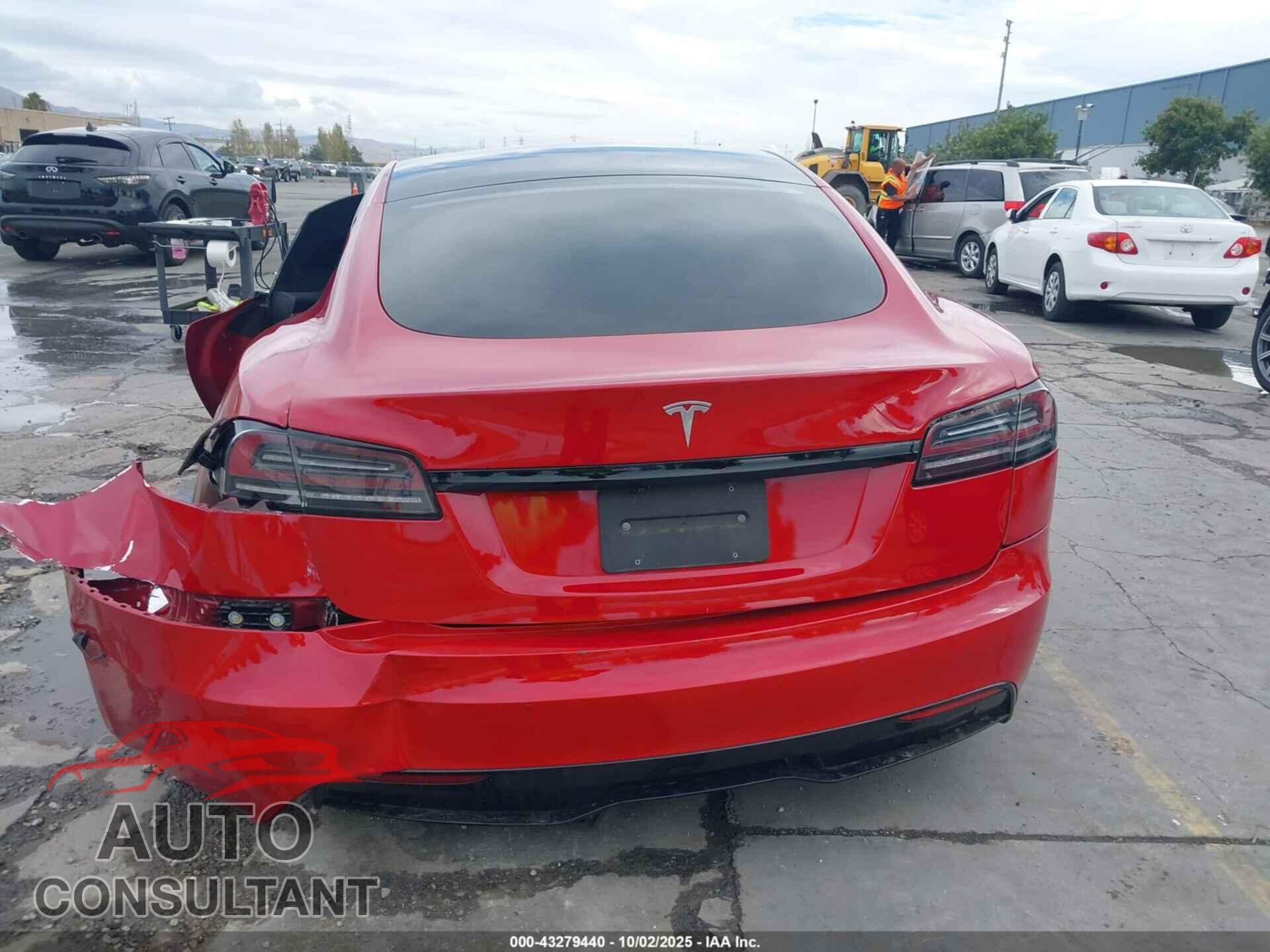 TESLA MODEL S 2022 - 5YJSA1E50NF475575