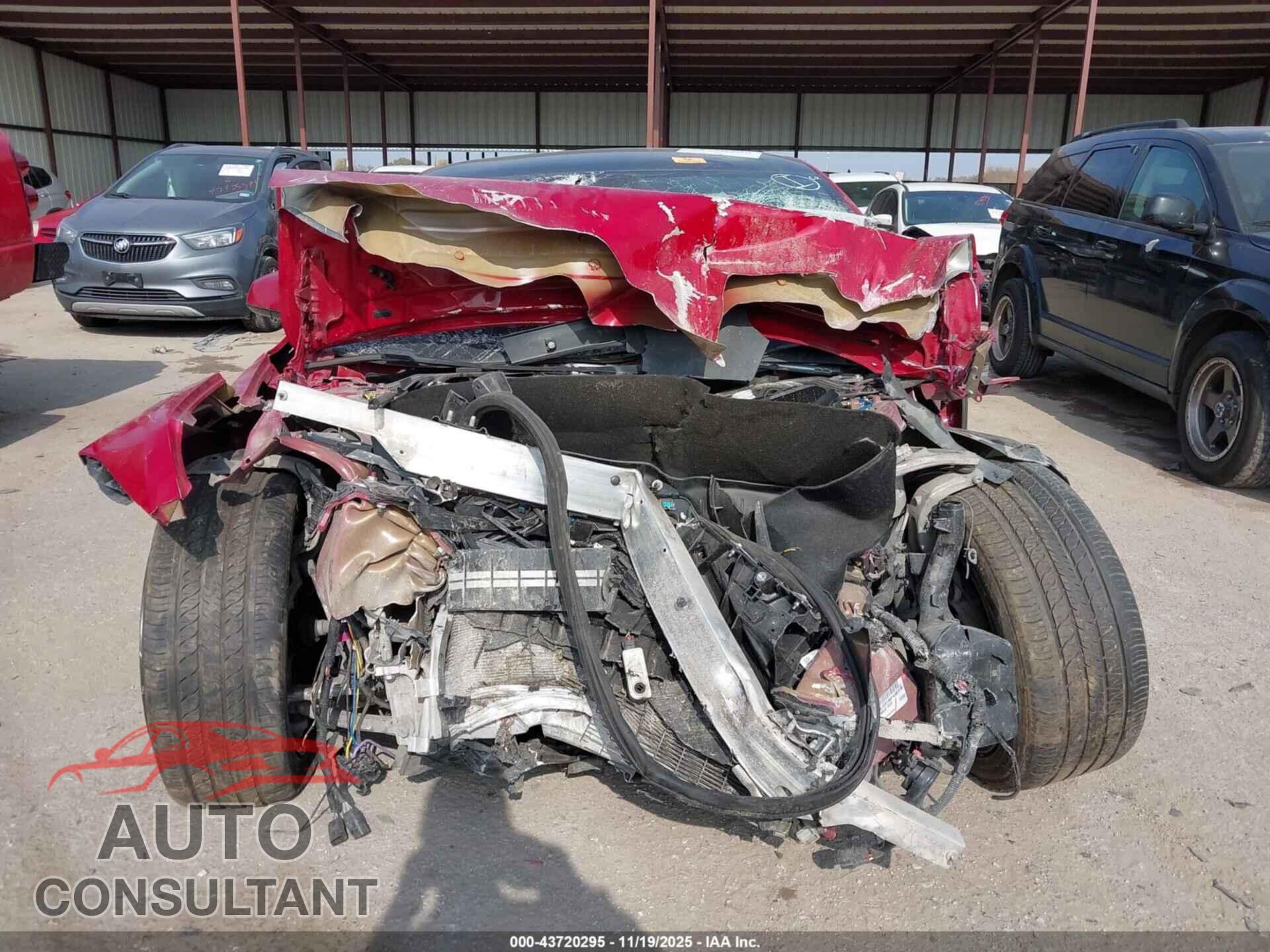 TESLA MODEL S 2021 - 5YJSA1E61MF438378
