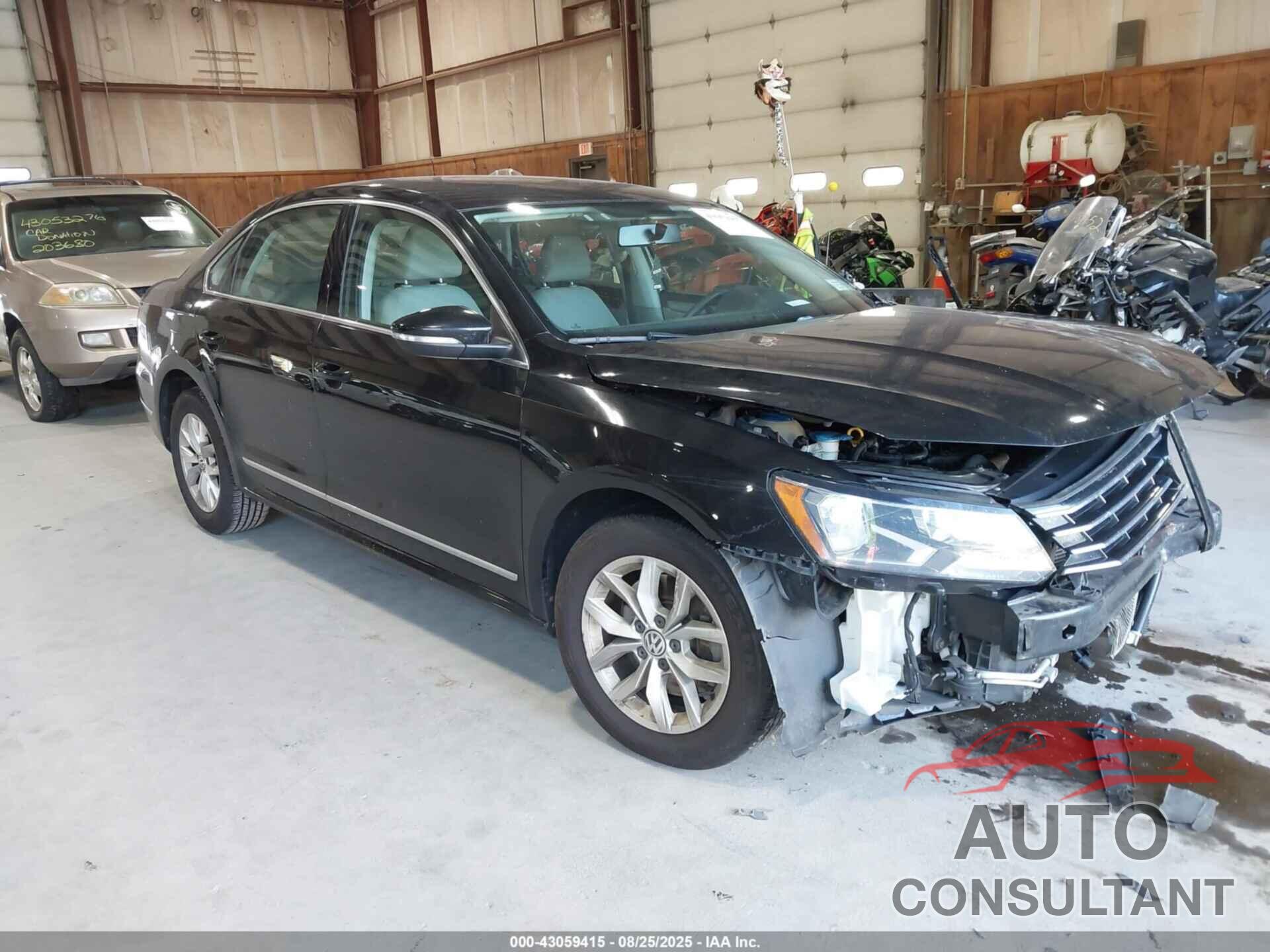 VOLKSWAGEN PASSAT 2016 - 1VWAT7A34GC009397