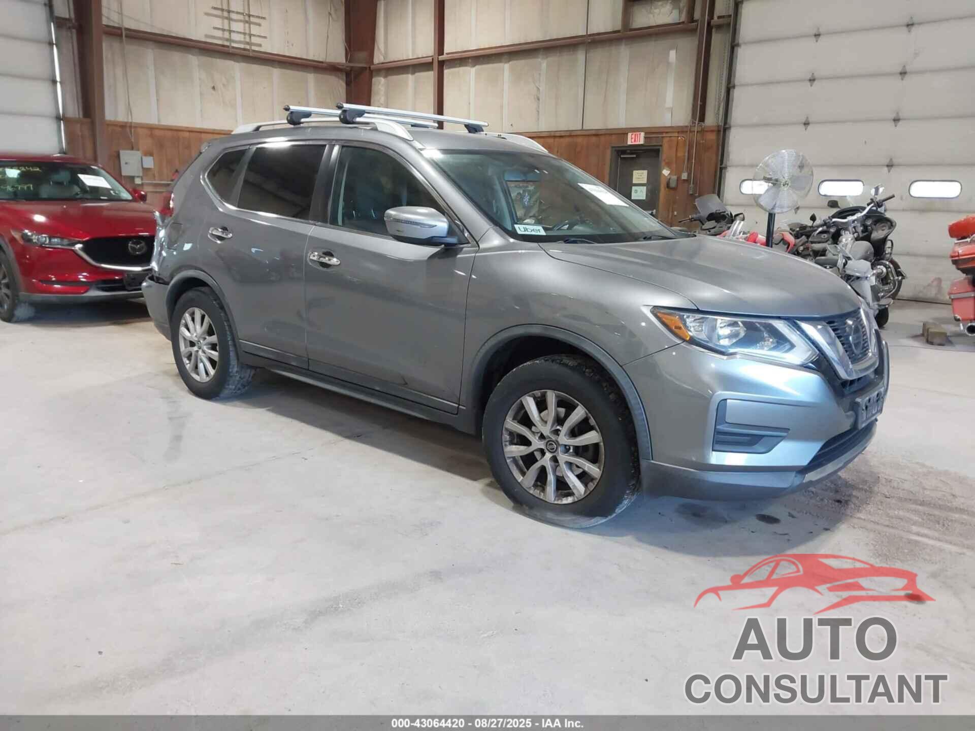 NISSAN ROGUE 2018 - KNMAT2MV1JP581241