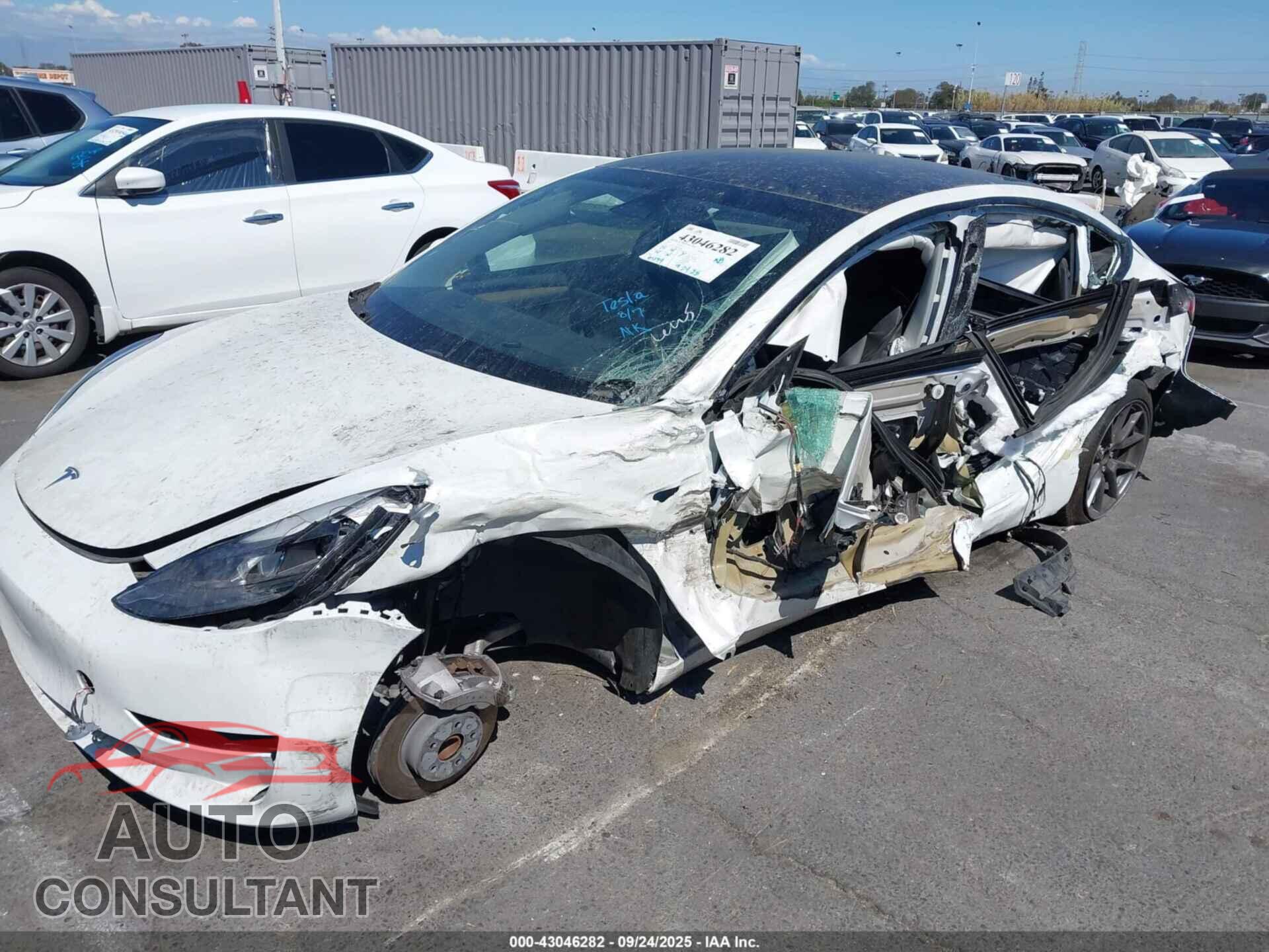 TESLA MODEL 3 2023 - 5YJ3E1EA2PF572169