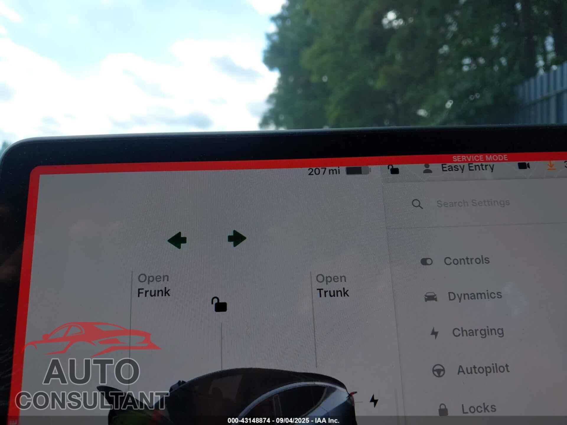 TESLA MODEL Y 2024 - 7SAYGDEE9RA242536