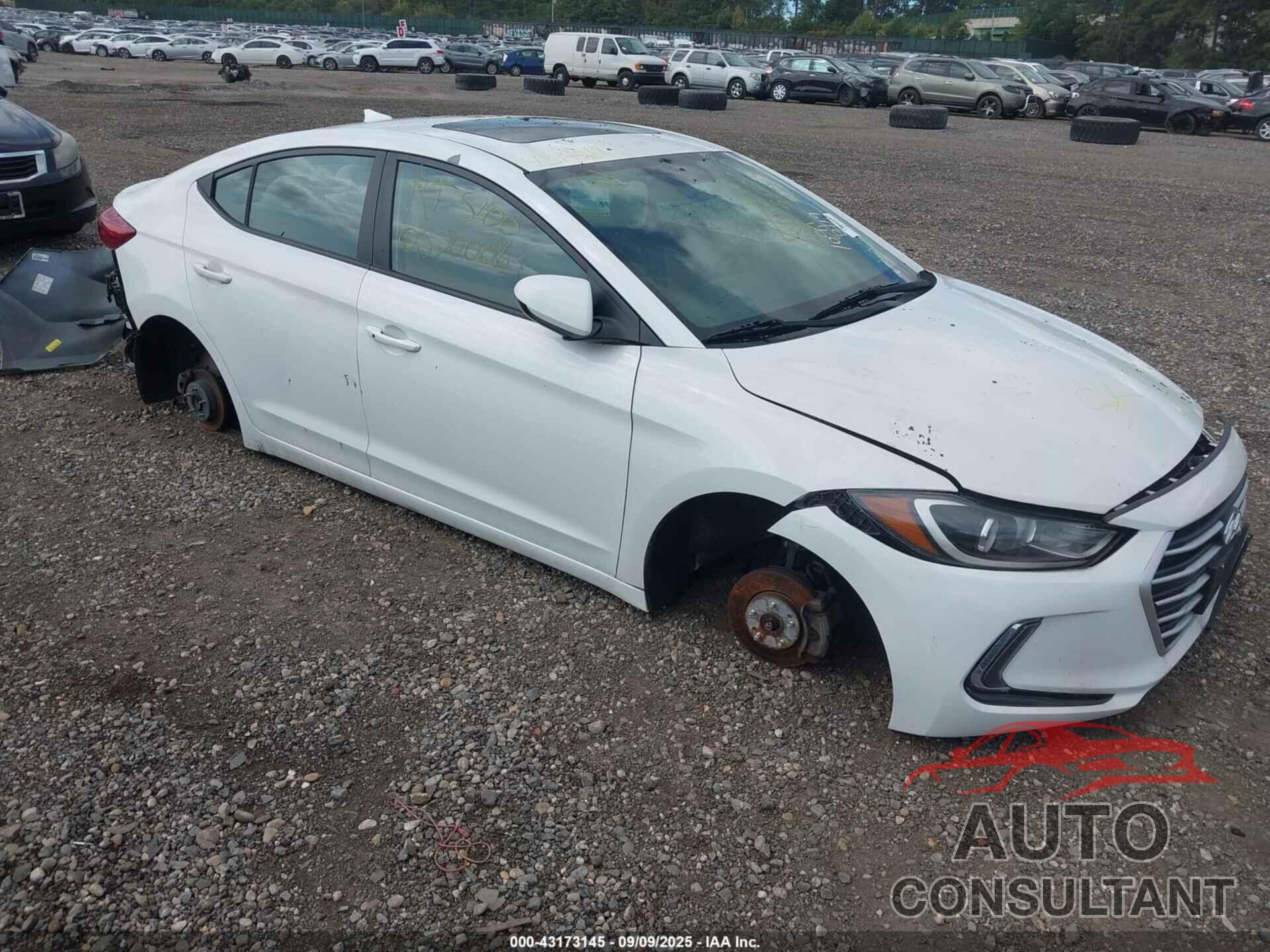 HYUNDAI ELANTRA 2018 - 5NPD84LF0JH277852