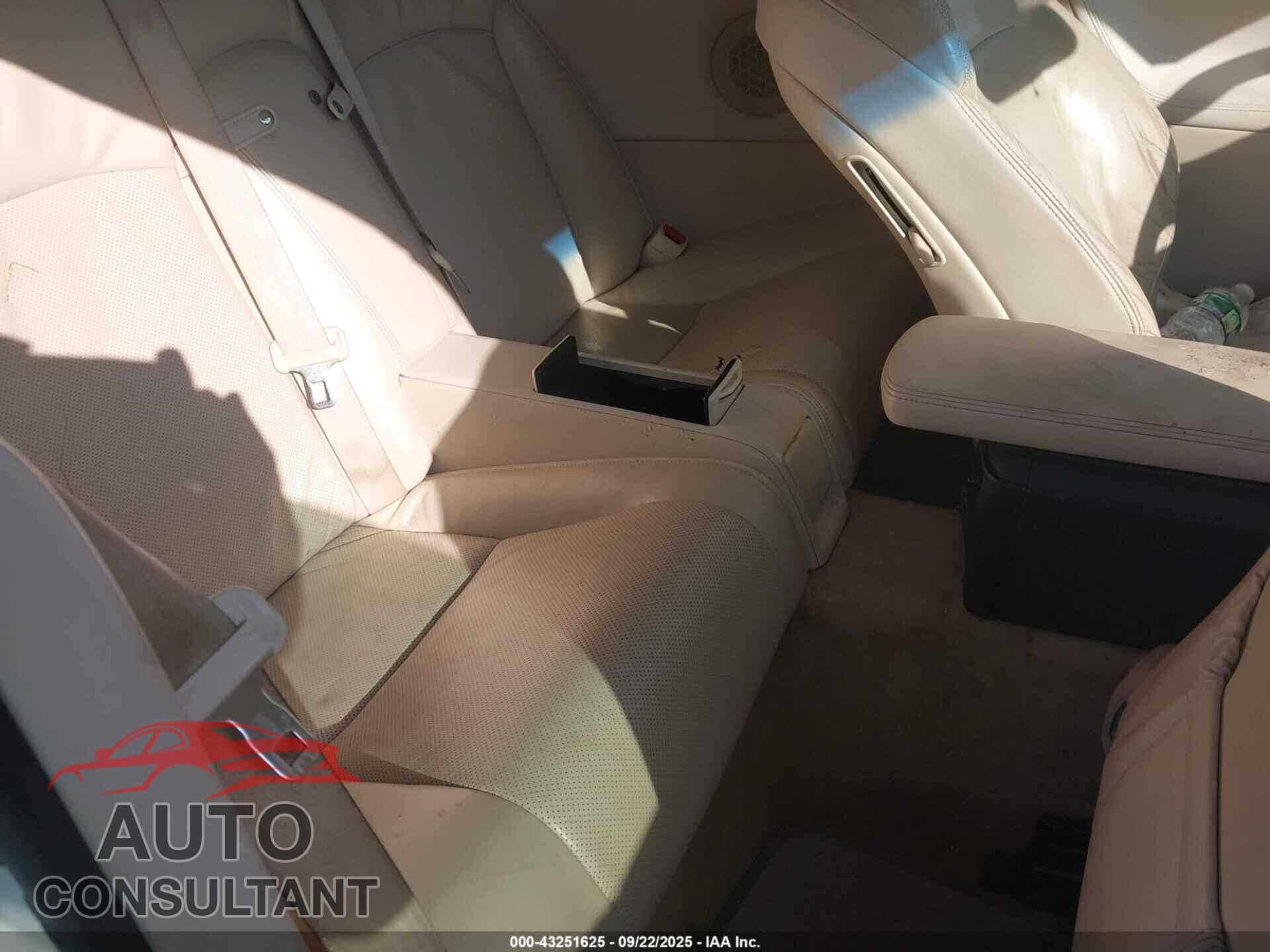 LEXUS IS 350C 2014 - JTHFE2C2XE2510967