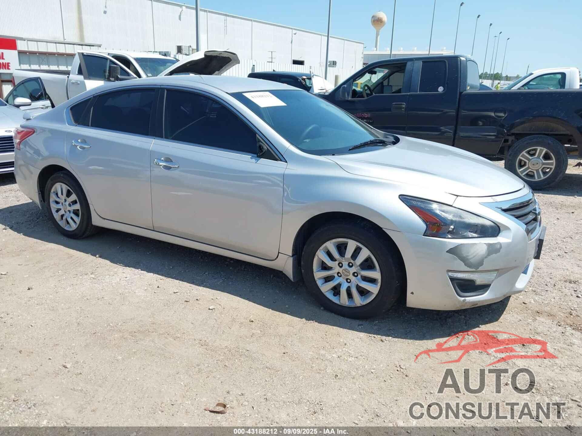 NISSAN ALTIMA 2013 - 1N4AL3AP1DN538827