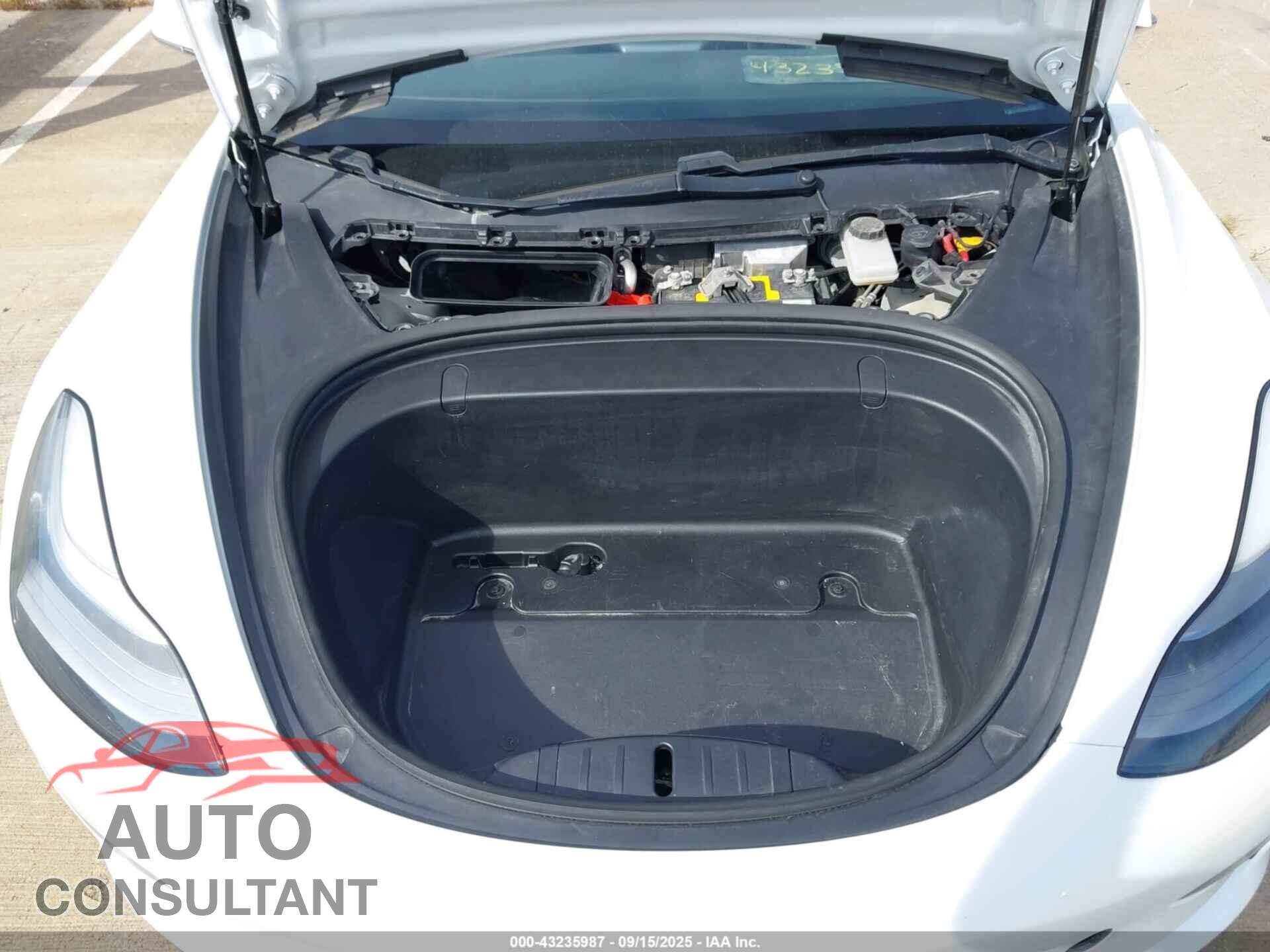 TESLA MODEL 3 2018 - 5YJ3E1EB4JF131269