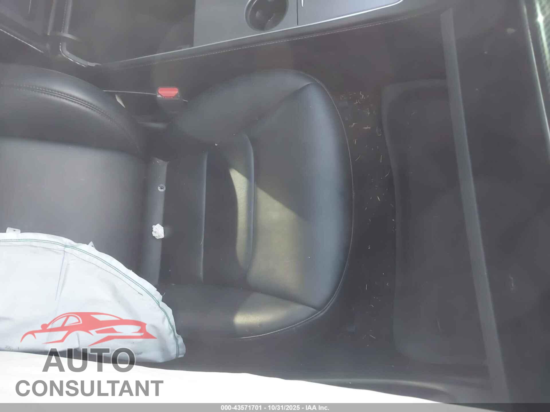 TESLA MODEL 3 2021 - 5YJ3E1EA4MF094574