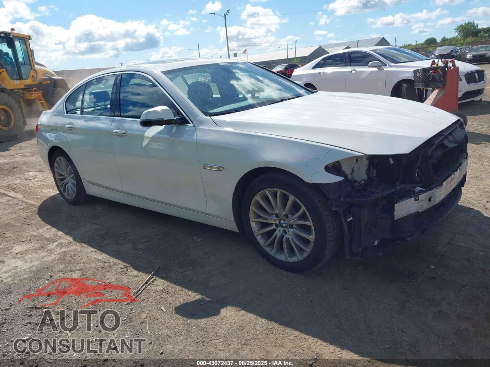 BMW 528I 2014 - WBA5A7C57ED614026