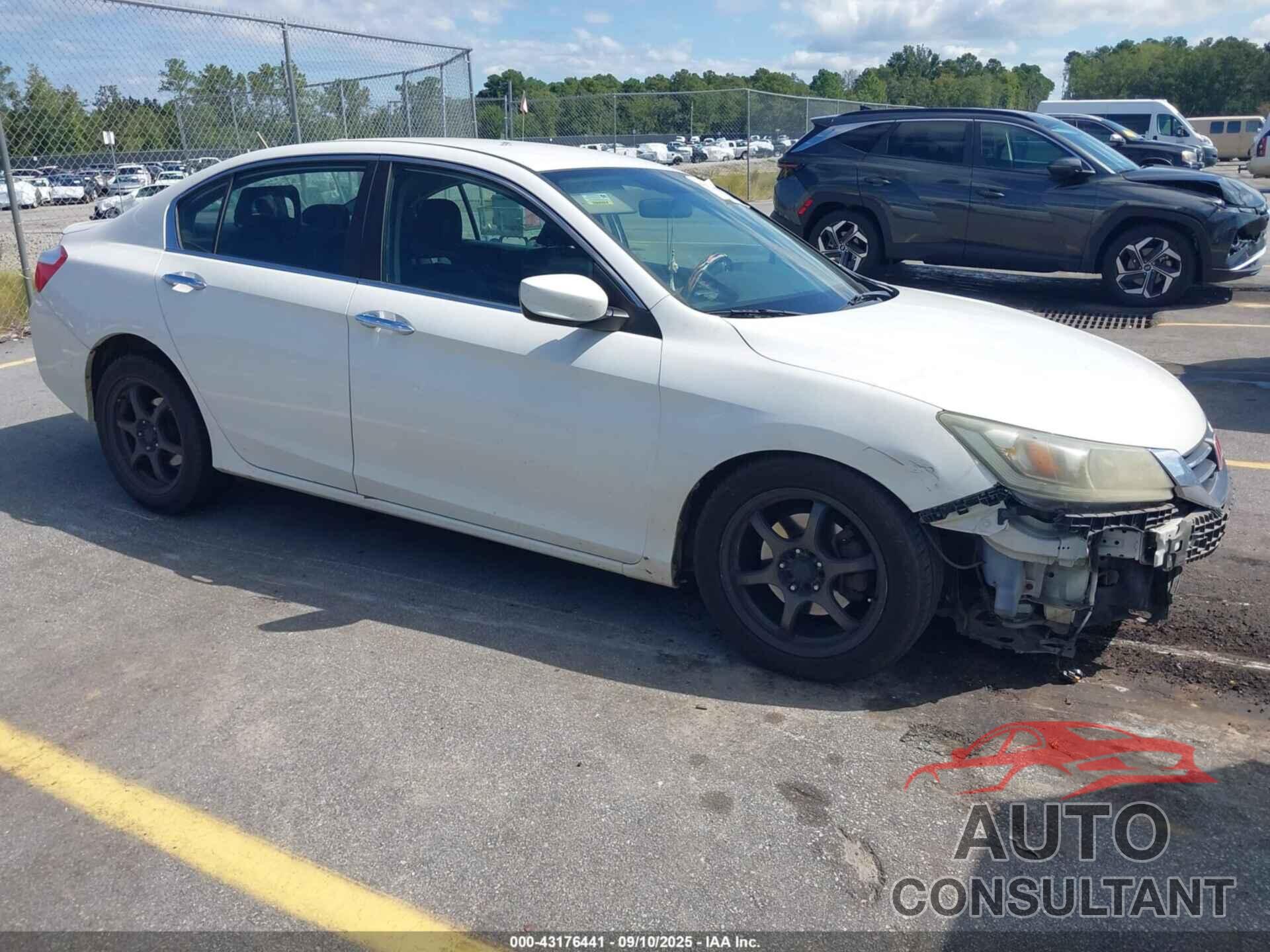 HONDA ACCORD 2015 - 1HGCR2F50FA000313