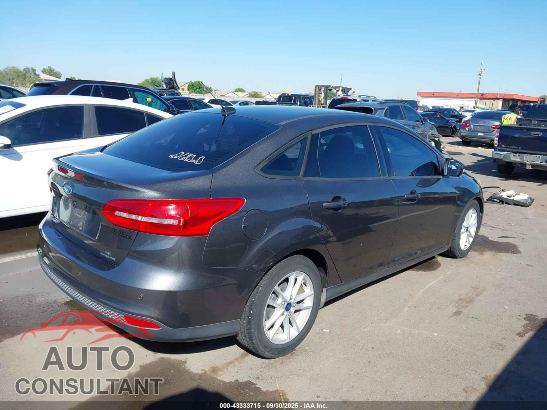 FORD FOCUS 2015 - 1FADP3F25FL275545
