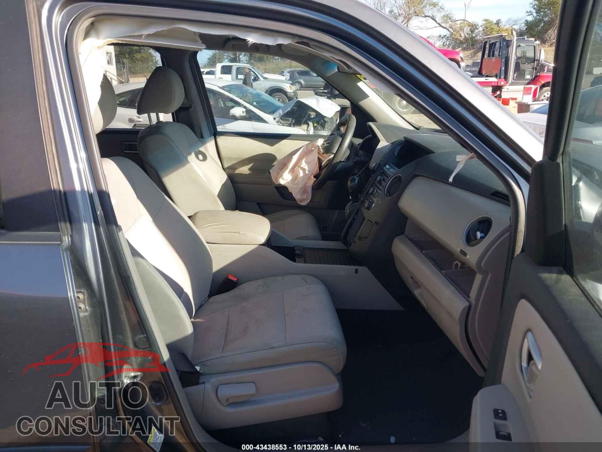 HONDA PILOT 2012 - 5FNYF4H46CB053825
