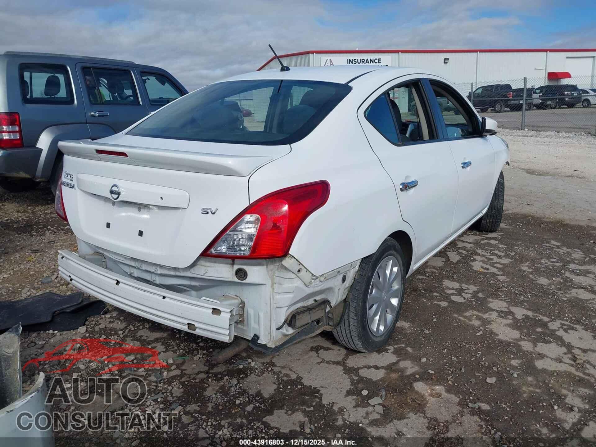 NISSAN VERSA 2019 - 3N1CN7AP3KL859305