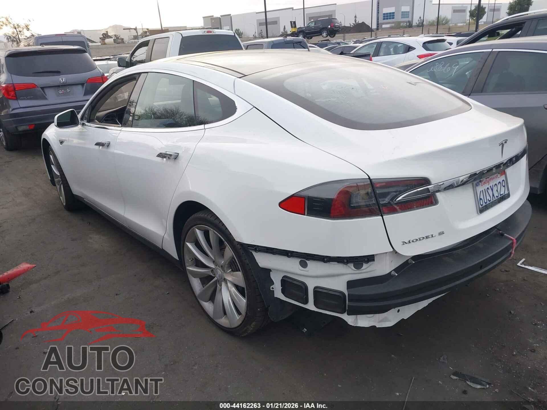 TESLA MODEL S 2012 - 5YJSA1DP0CFS00675