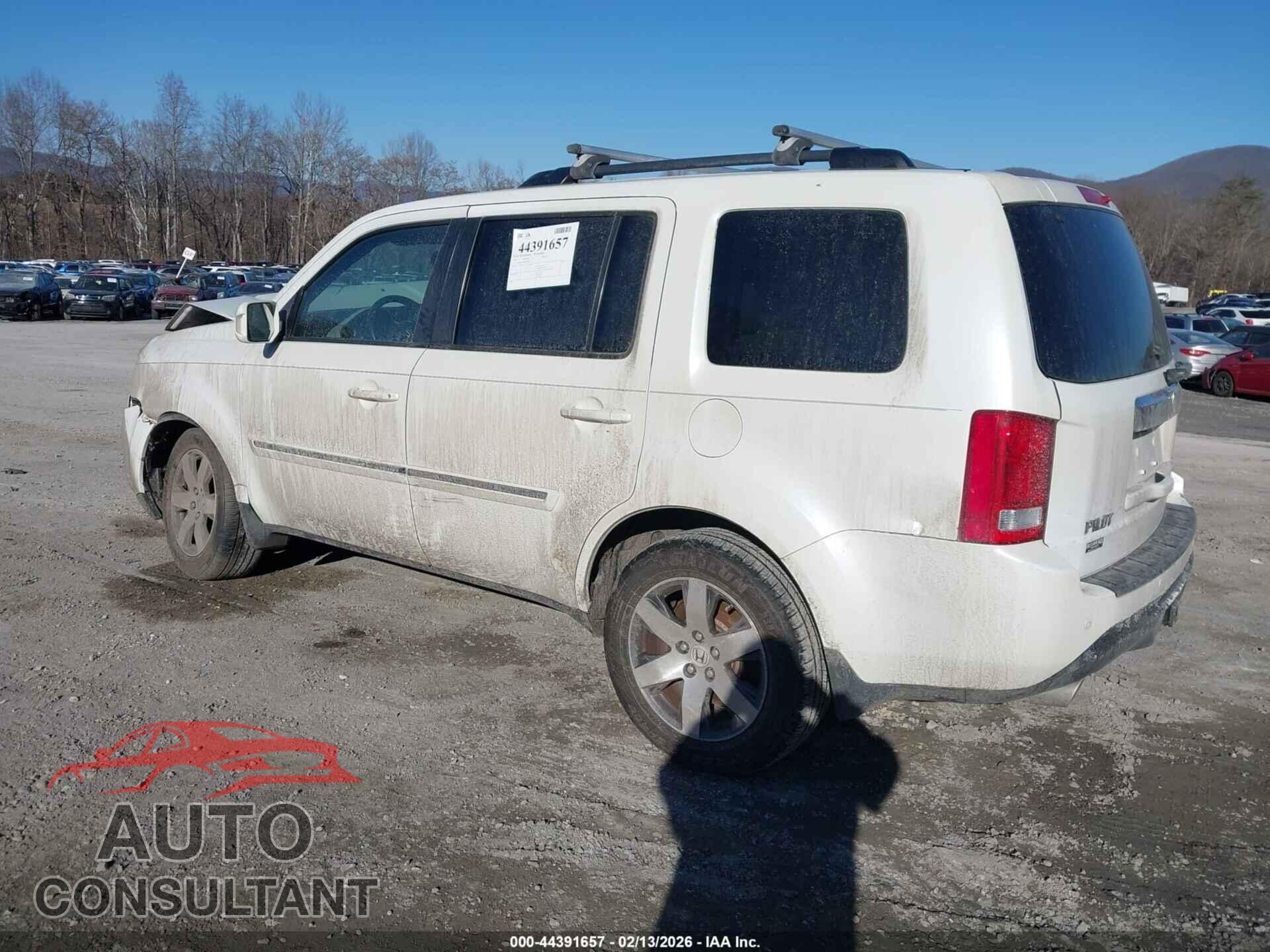 HONDA PILOT 2013 - 5FNYF4H99DB024106