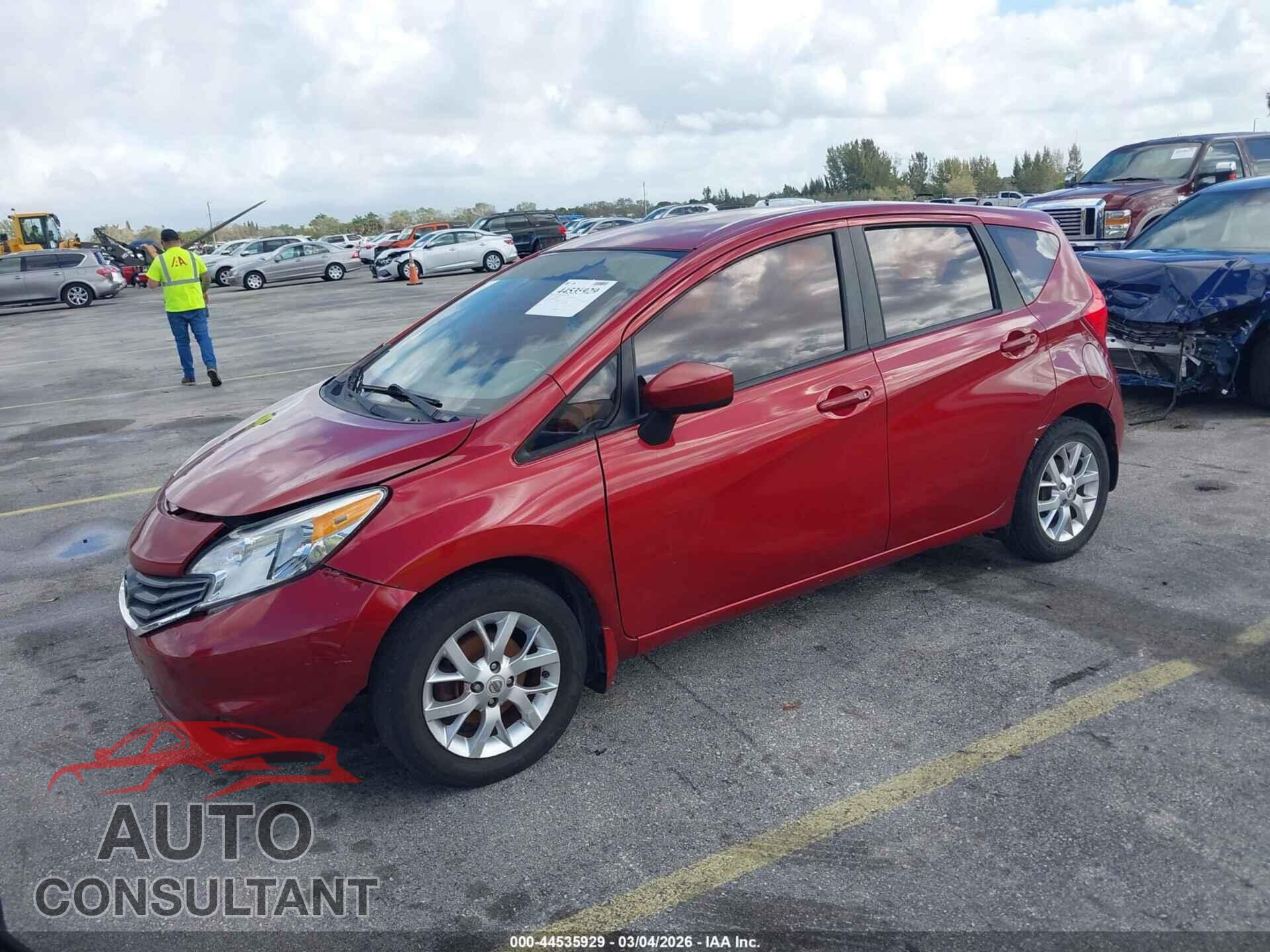 NISSAN VERSA NOTE 2015 - 3N1CE2CP2FL428542
