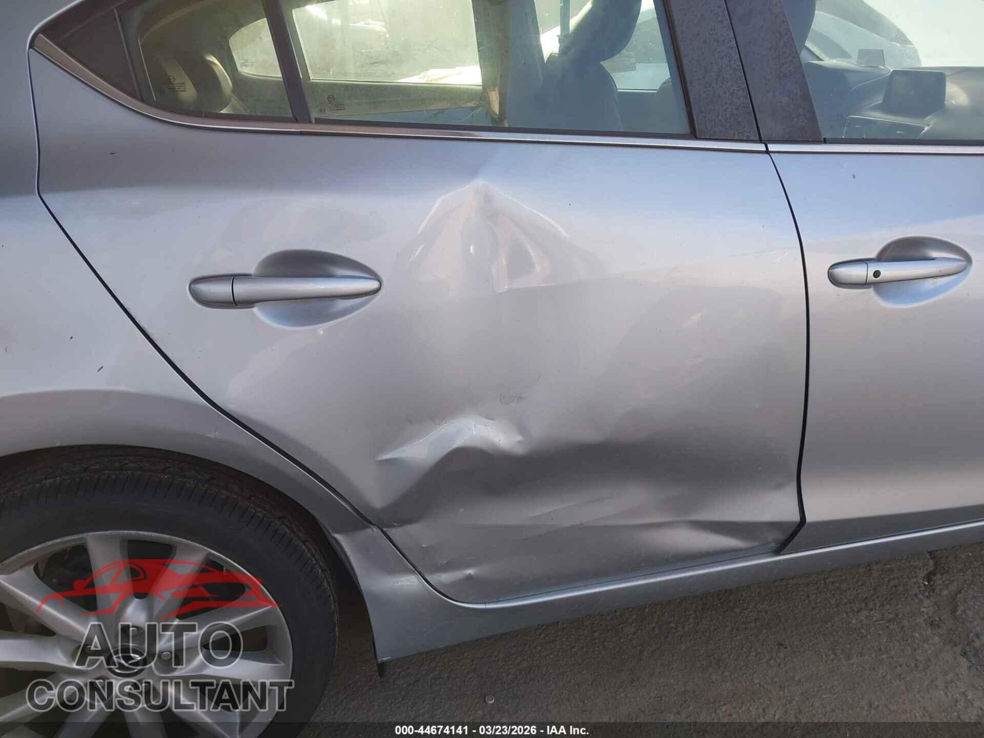MAZDA MAZDA3 2017 - 3MZBN1M38HM146608