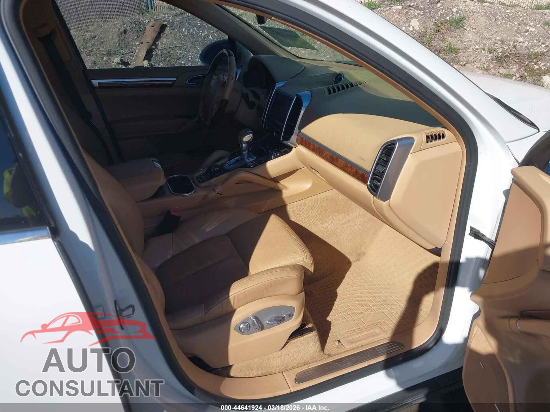 PORSCHE CAYENNE 2012 - WP1AB2A21CLA49994