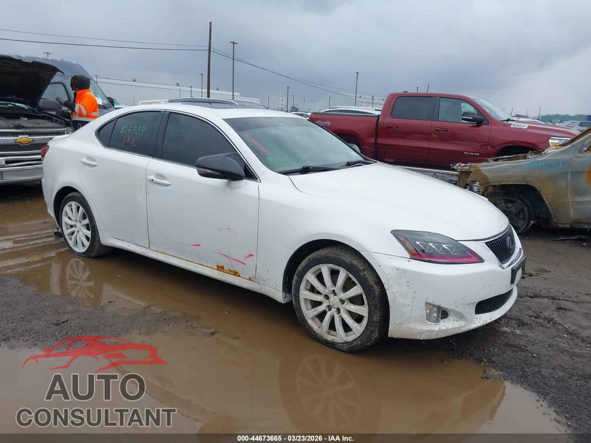 LEXUS IS 250 2010 - JTHCF5C25A2034316