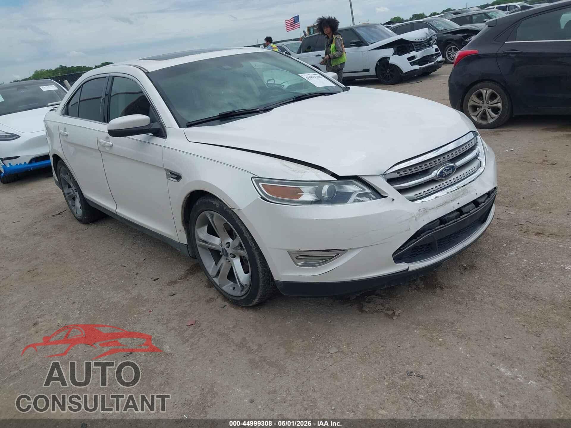 FORD TAURUS 2012 - 1FAHP2KT5CG137695