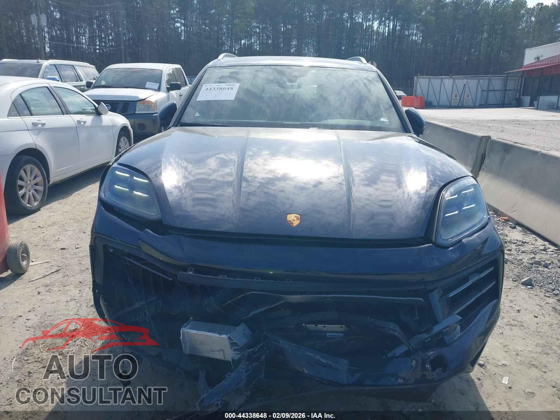 PORSCHE CAYENNE 2024 - WP1AA2AY7RDA00518