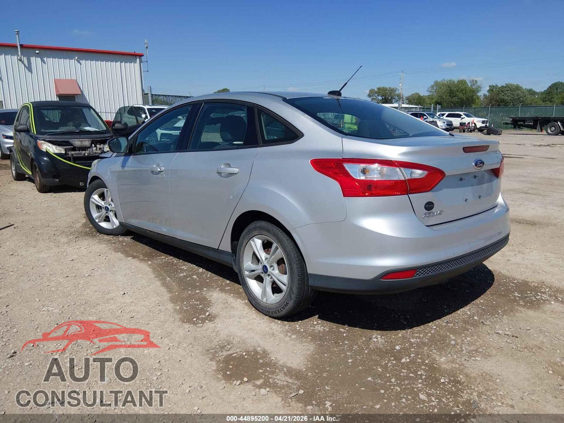 FORD FOCUS 2014 - 1FADP3F28EL414162