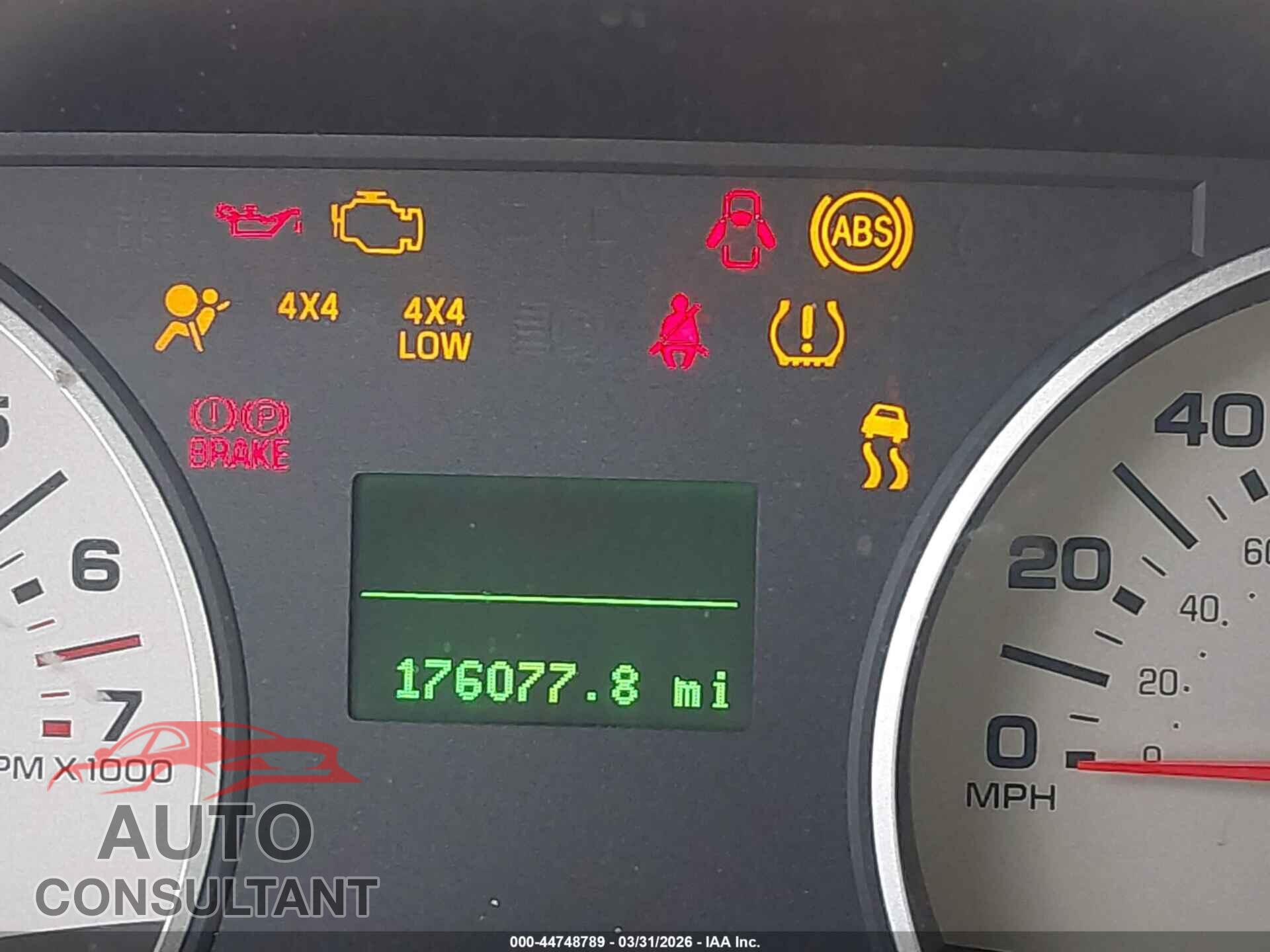 FORD EXPLORER 2010 - 1FMEU7EE2AUA40318