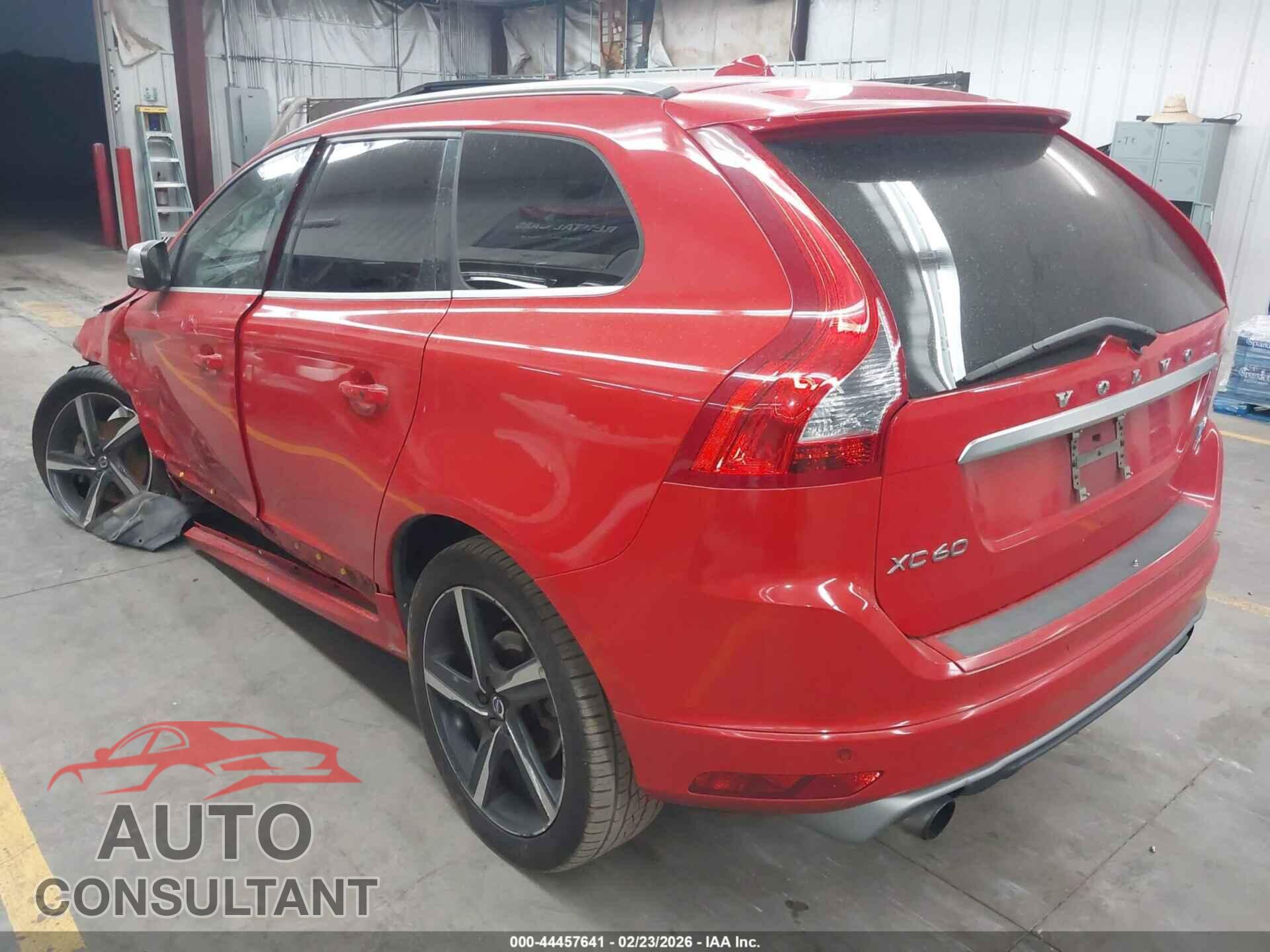 VOLVO XC60 2015 - YV4902RS9F2734539