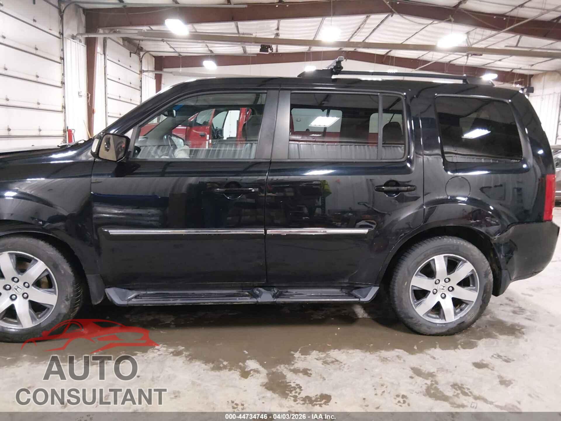 HONDA PILOT 2015 - 5FNYF4H96FB009498