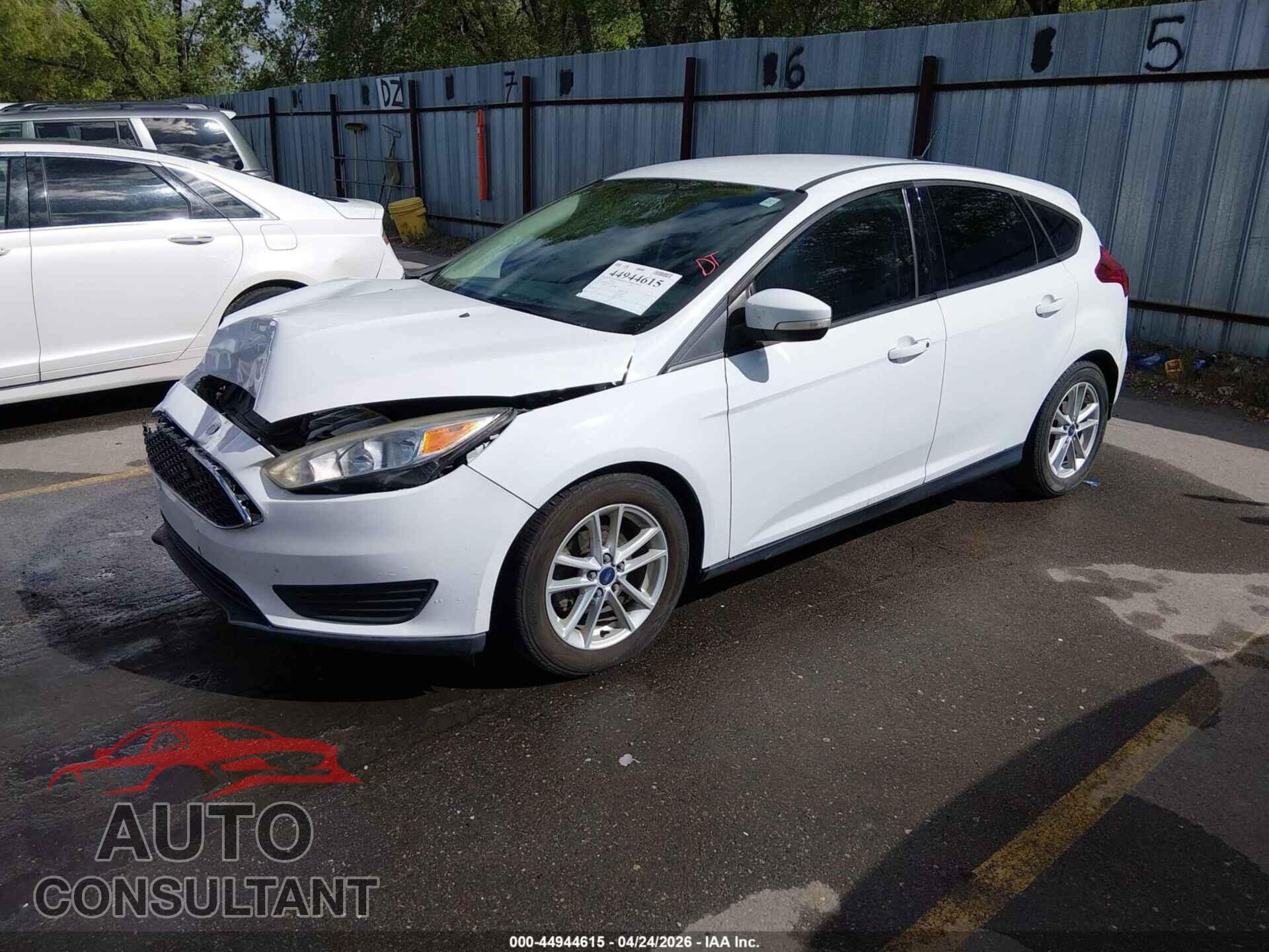 FORD FOCUS 2017 - 1FADP3K25HL333100
