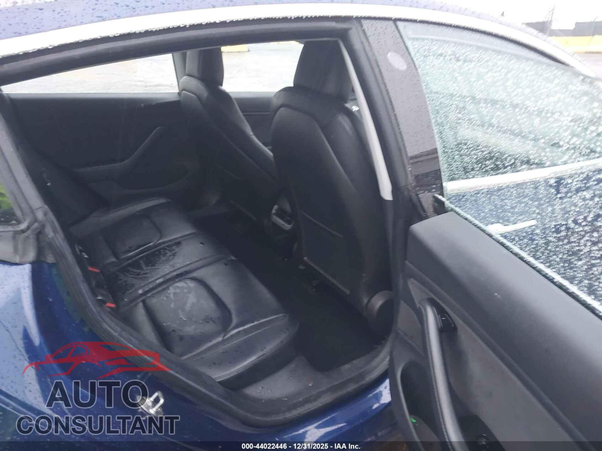 TESLA MODEL 3 2018 - 5YJ3E1EA7JF018262