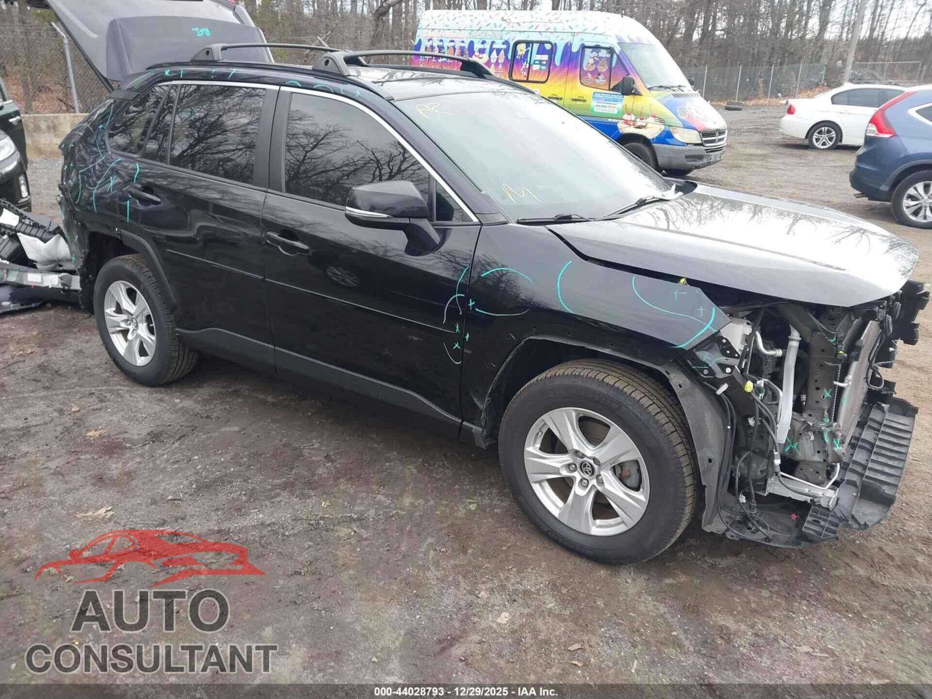 TOYOTA RAV4 2019 - JTMP1RFV7KJ006202