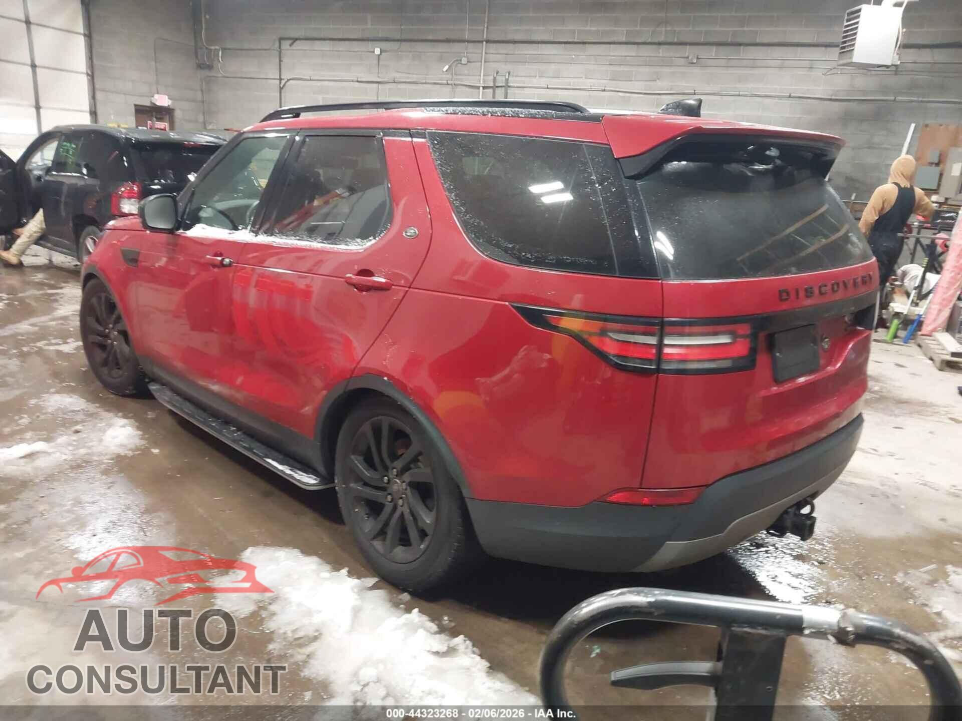 LAND ROVER DISCOVERY 2017 - SALRHBBV5HA017993