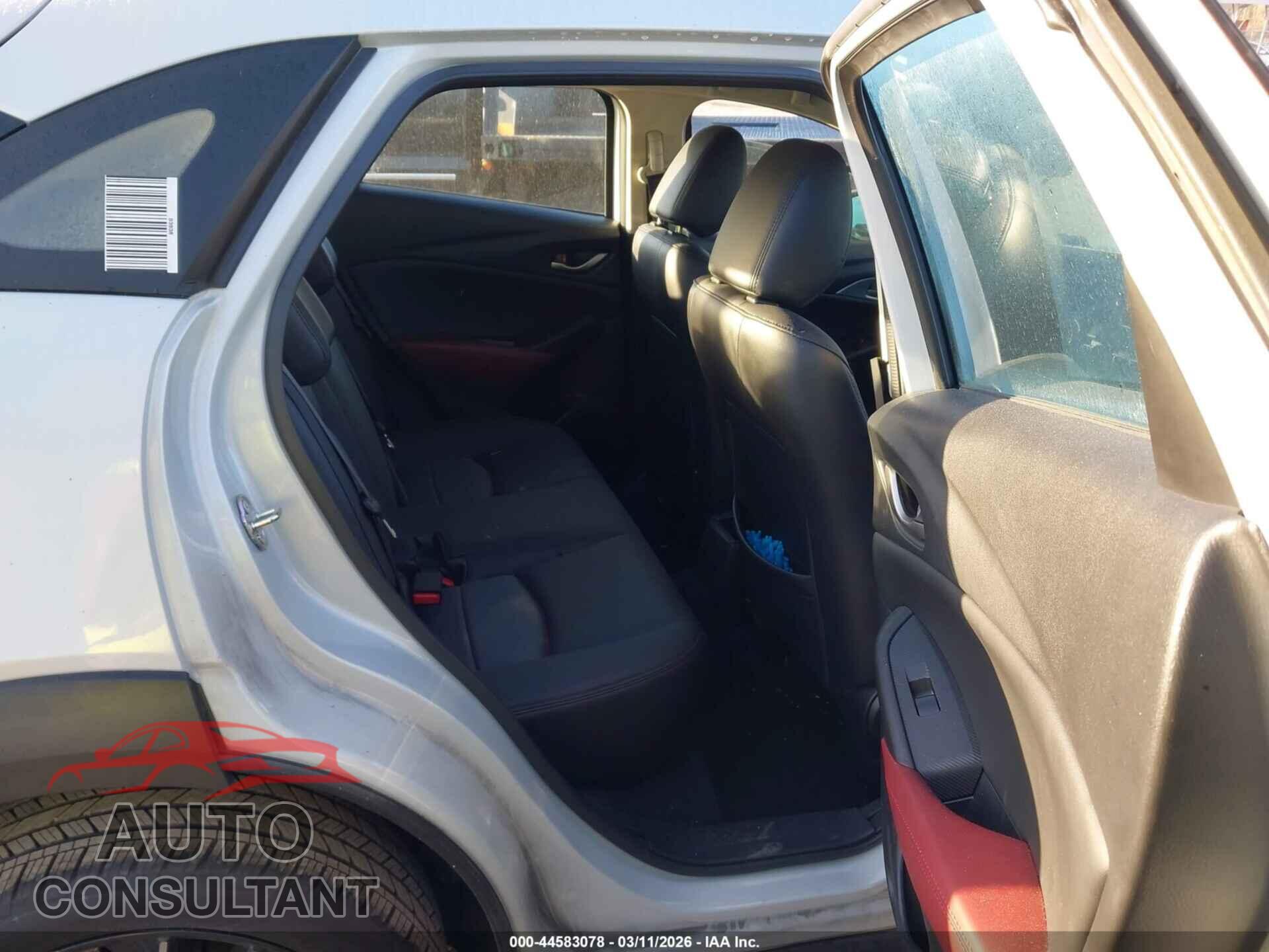 MAZDA CX-3 2018 - JM1DKDC76J0300722