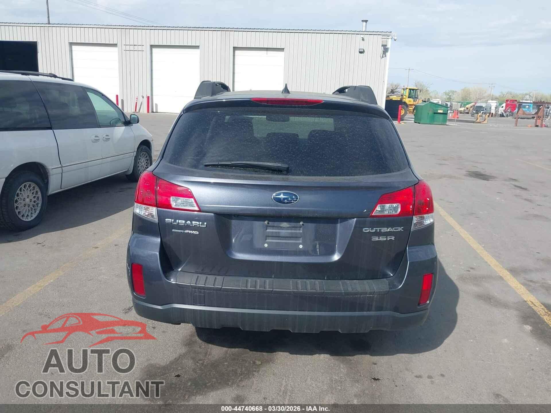 SUBARU OUTBACK 2013 - 4S4BRDPC5D2235120