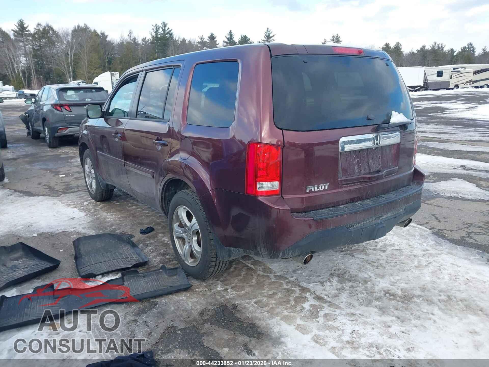 HONDA PILOT 2013 - 5FNYF3H56DB041534