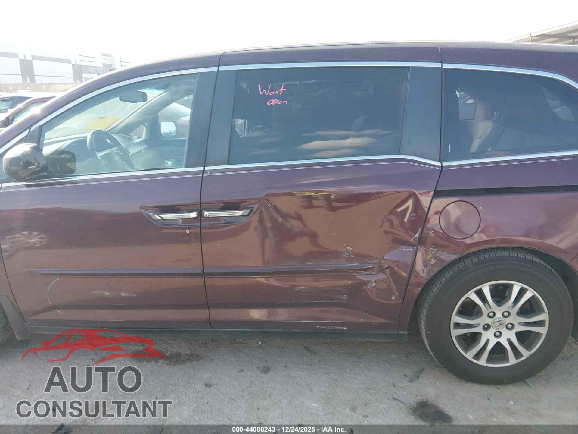 HONDA ODYSSEY 2011 - 5FNRL5H66BB083927