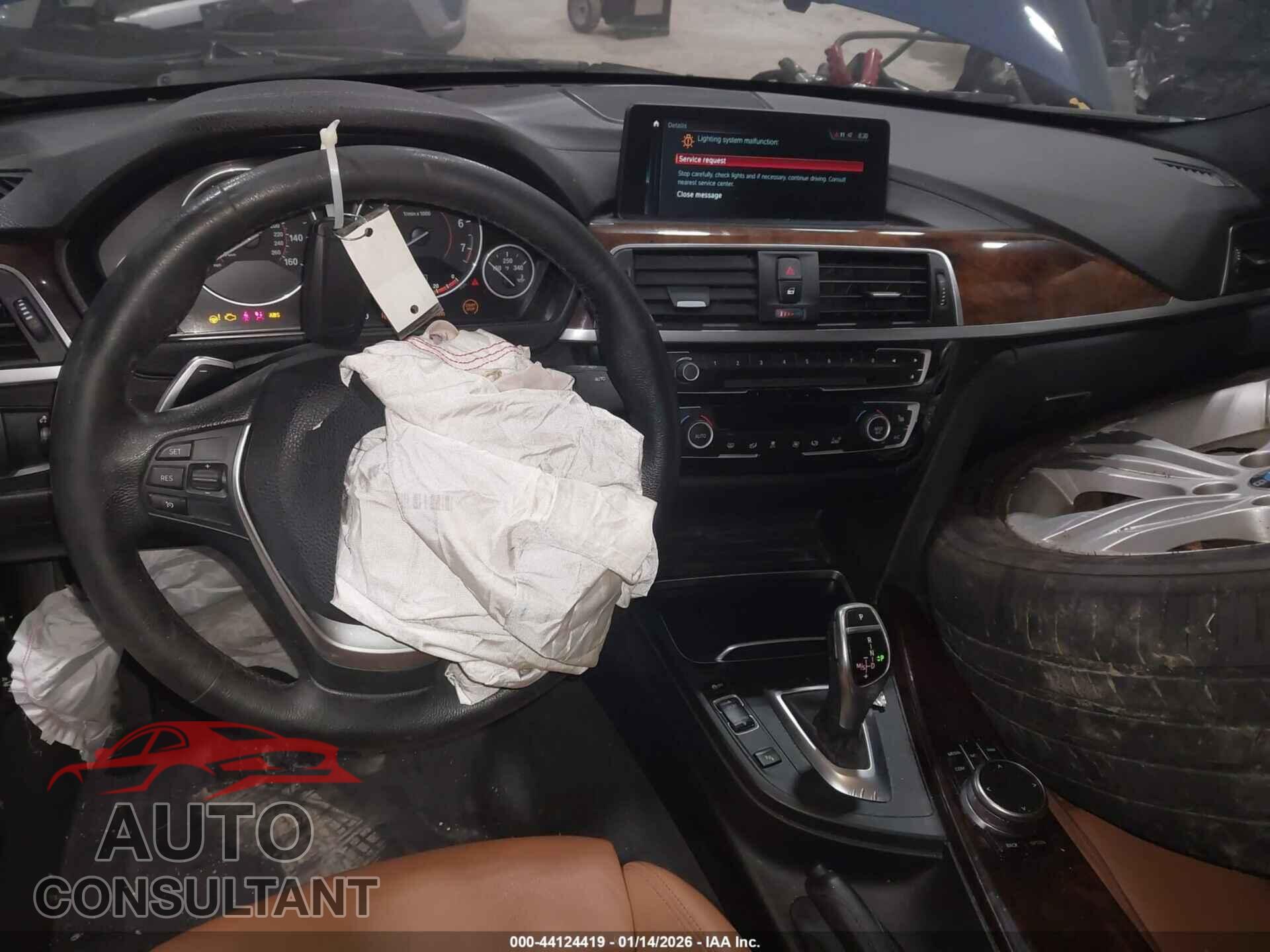 BMW 330I 2018 - WBA8D9C52JEM32948