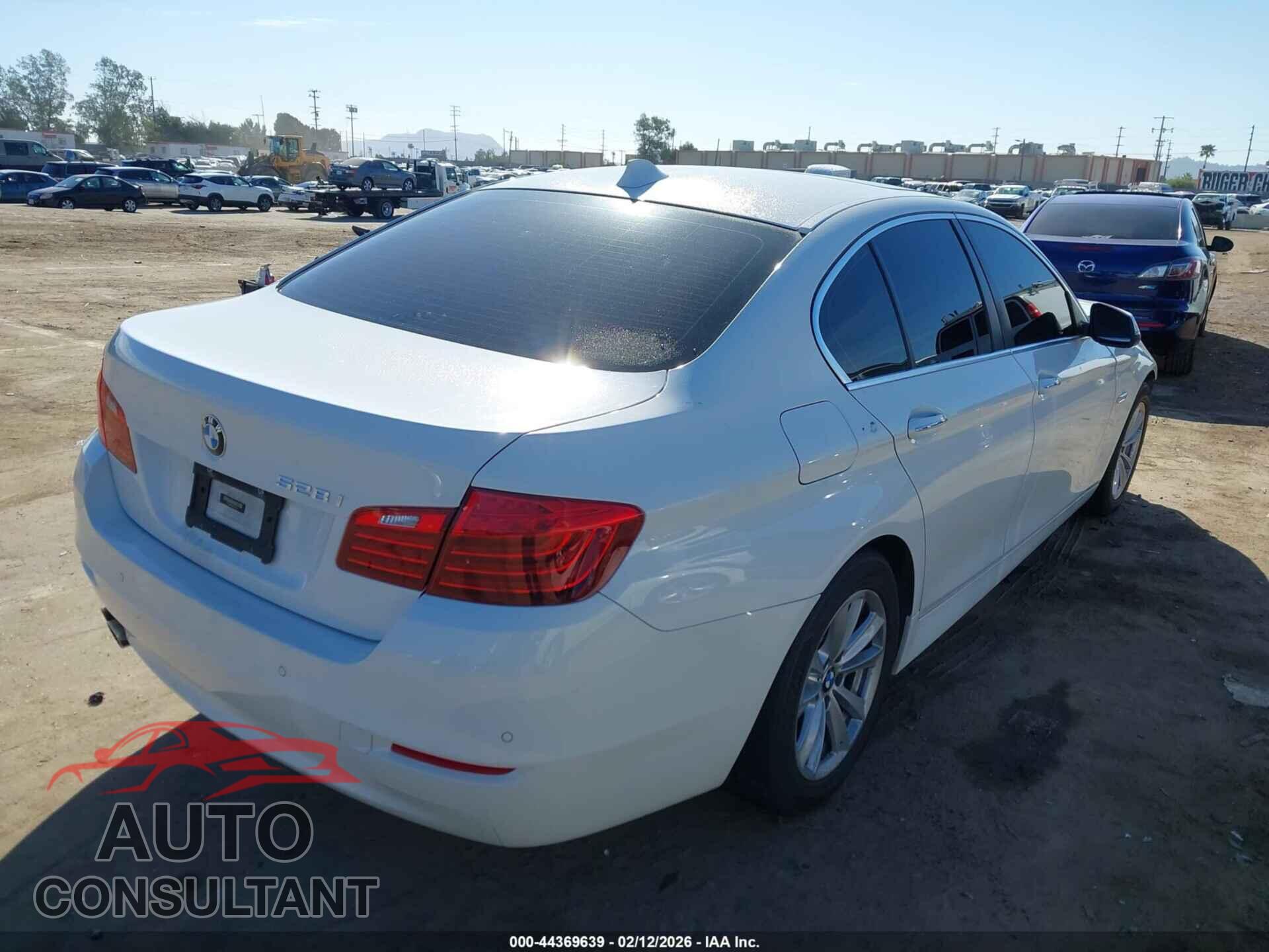 BMW 528I 2014 - WBA5A5C5XED512191