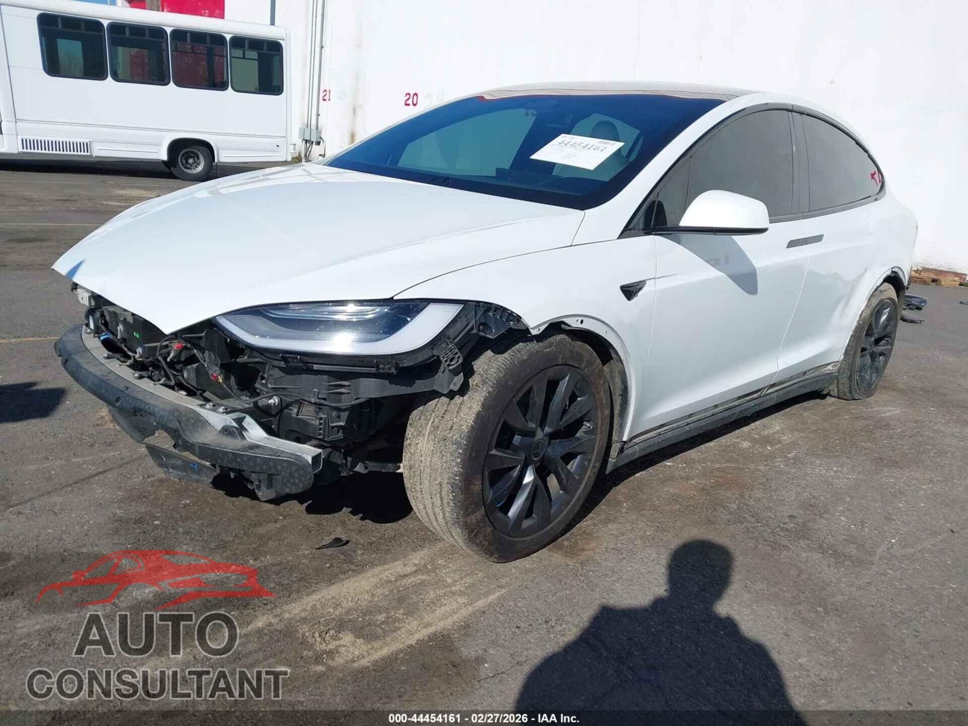 TESLA MODEL X 2022 - 7SAXCBE50NF362668