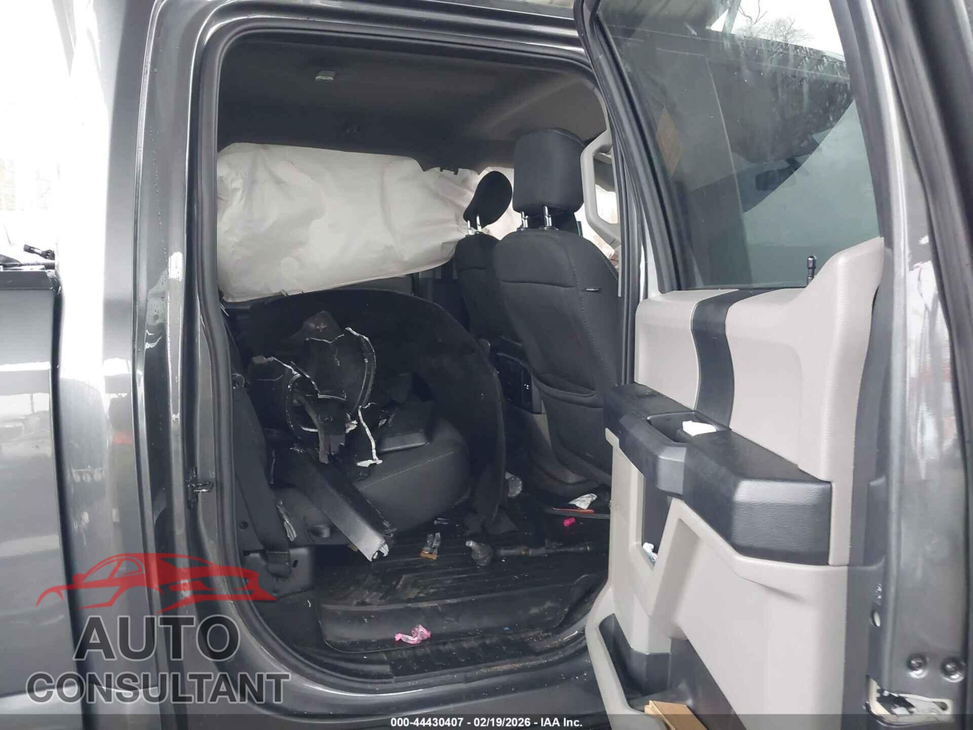 FORD F-150 2020 - 1FTEW1E45LFC00671