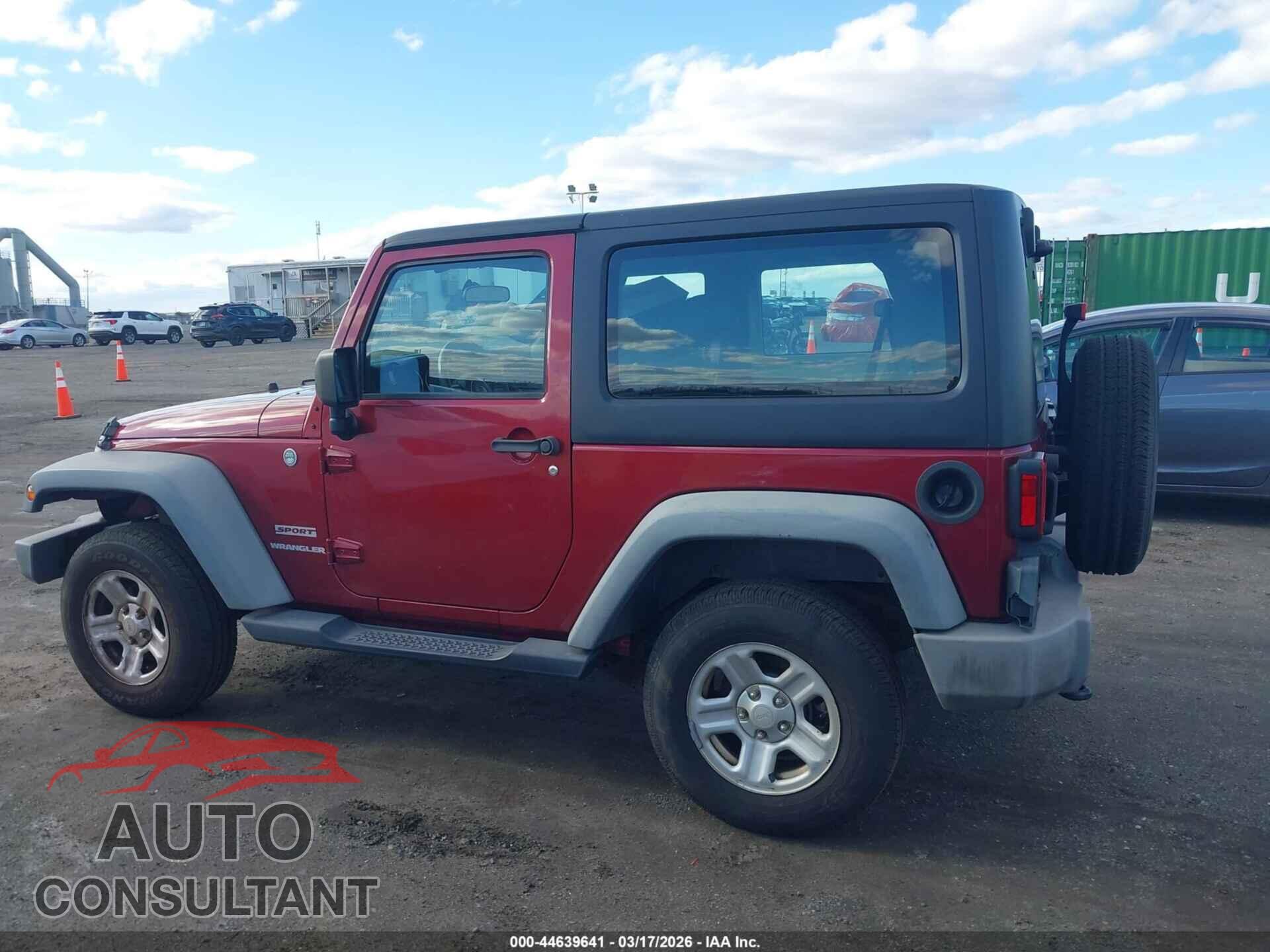 JEEP WRANGLER 2011 - 1J4AA2D17BL531854