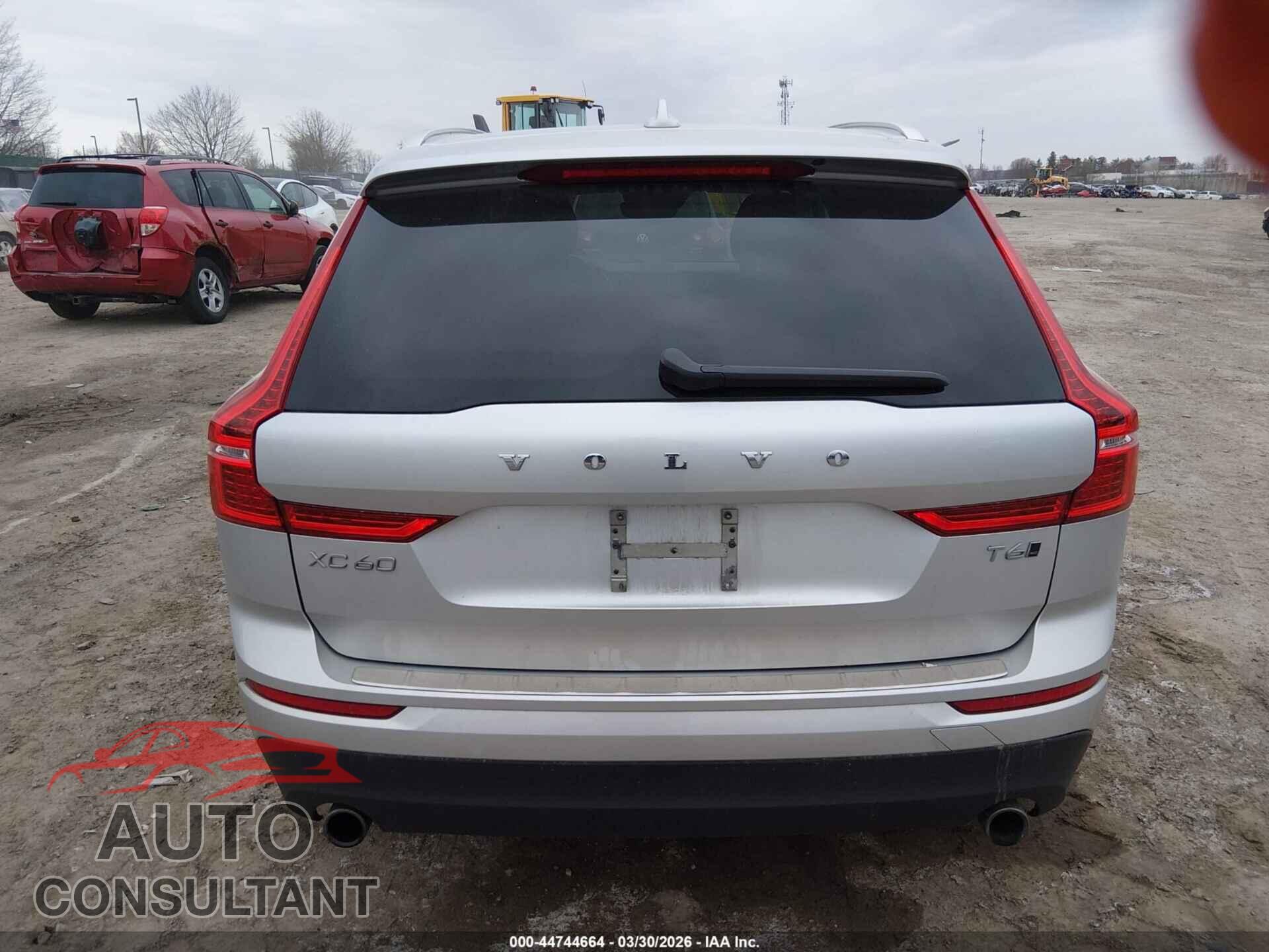 VOLVO XC60 2018 - LYVA22RKXJB105180