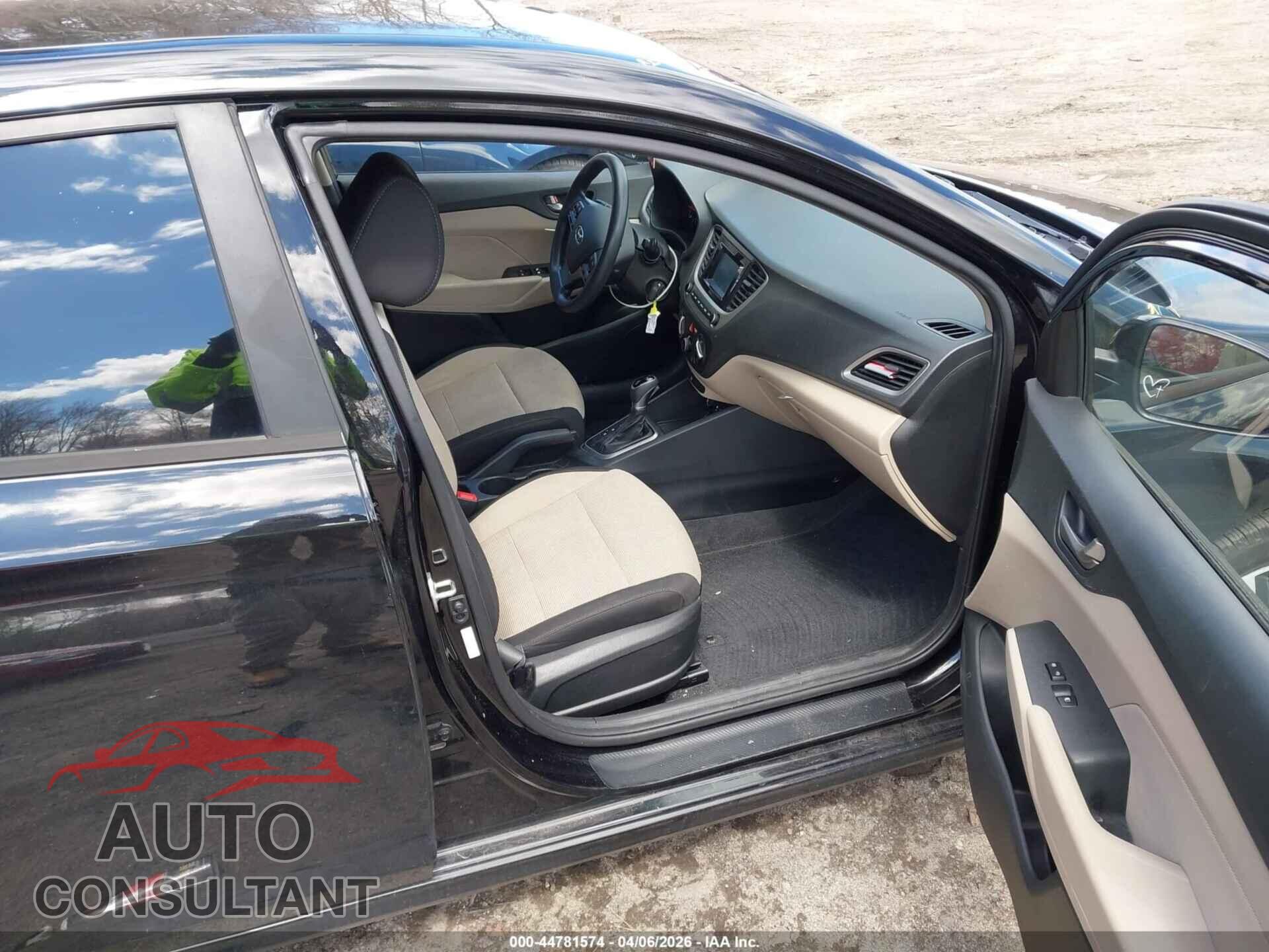 HYUNDAI ACCENT 2019 - 3KPC24A37KE070984