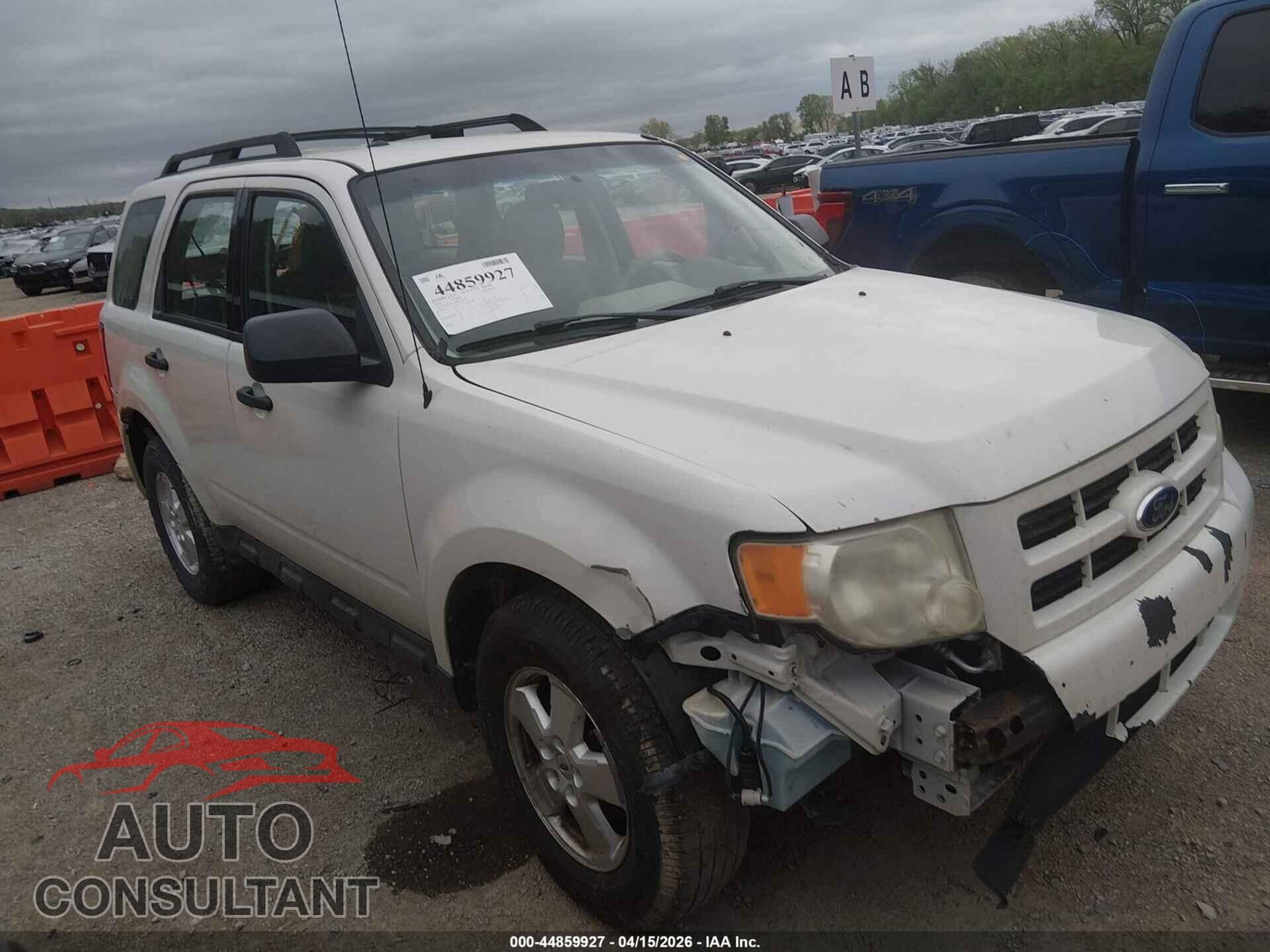 FORD ESCAPE 2011 - 1FMCU9C74BKA27588