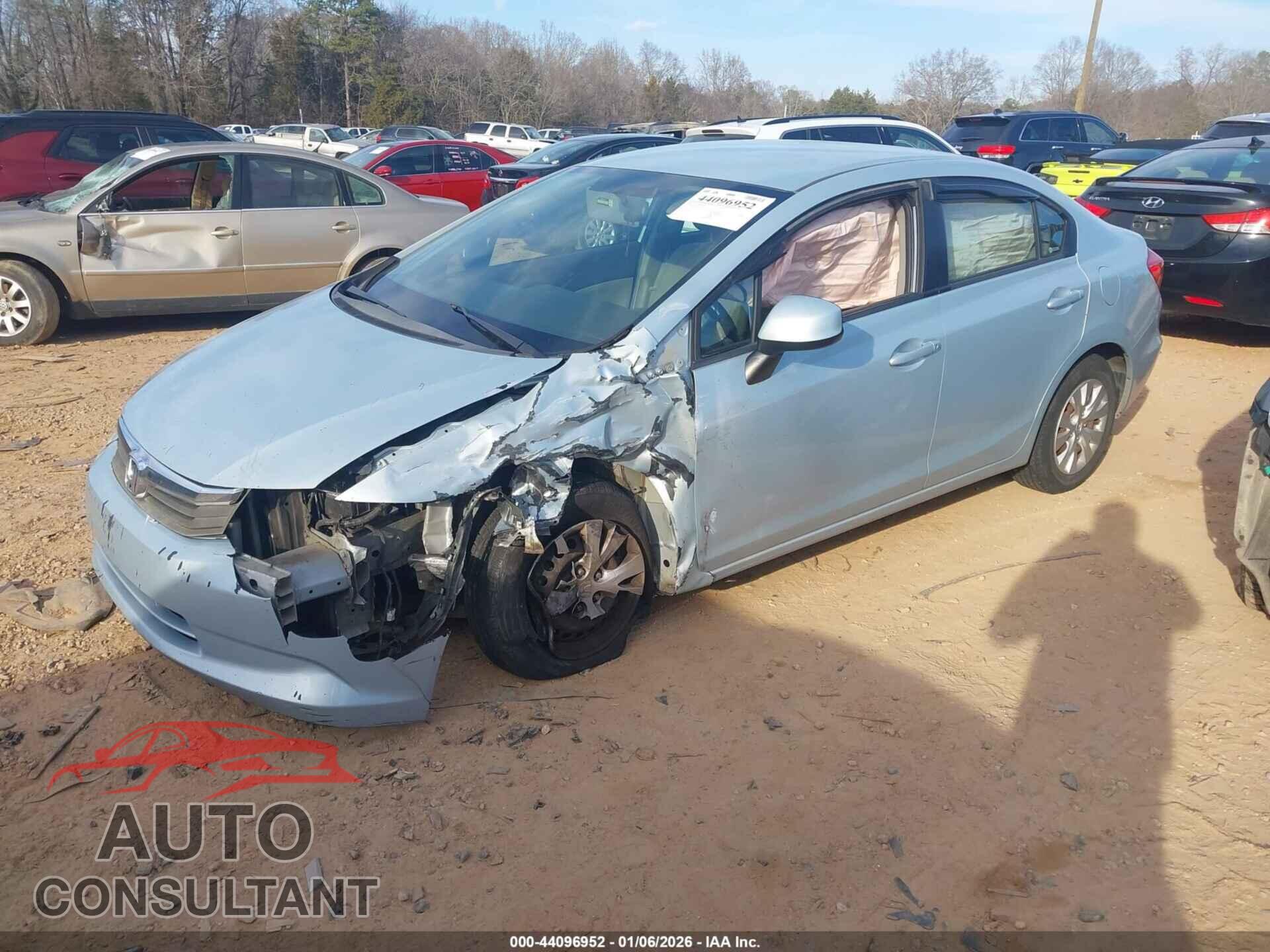 HONDA CIVIC 2012 - 2HGFB2F55CH516567